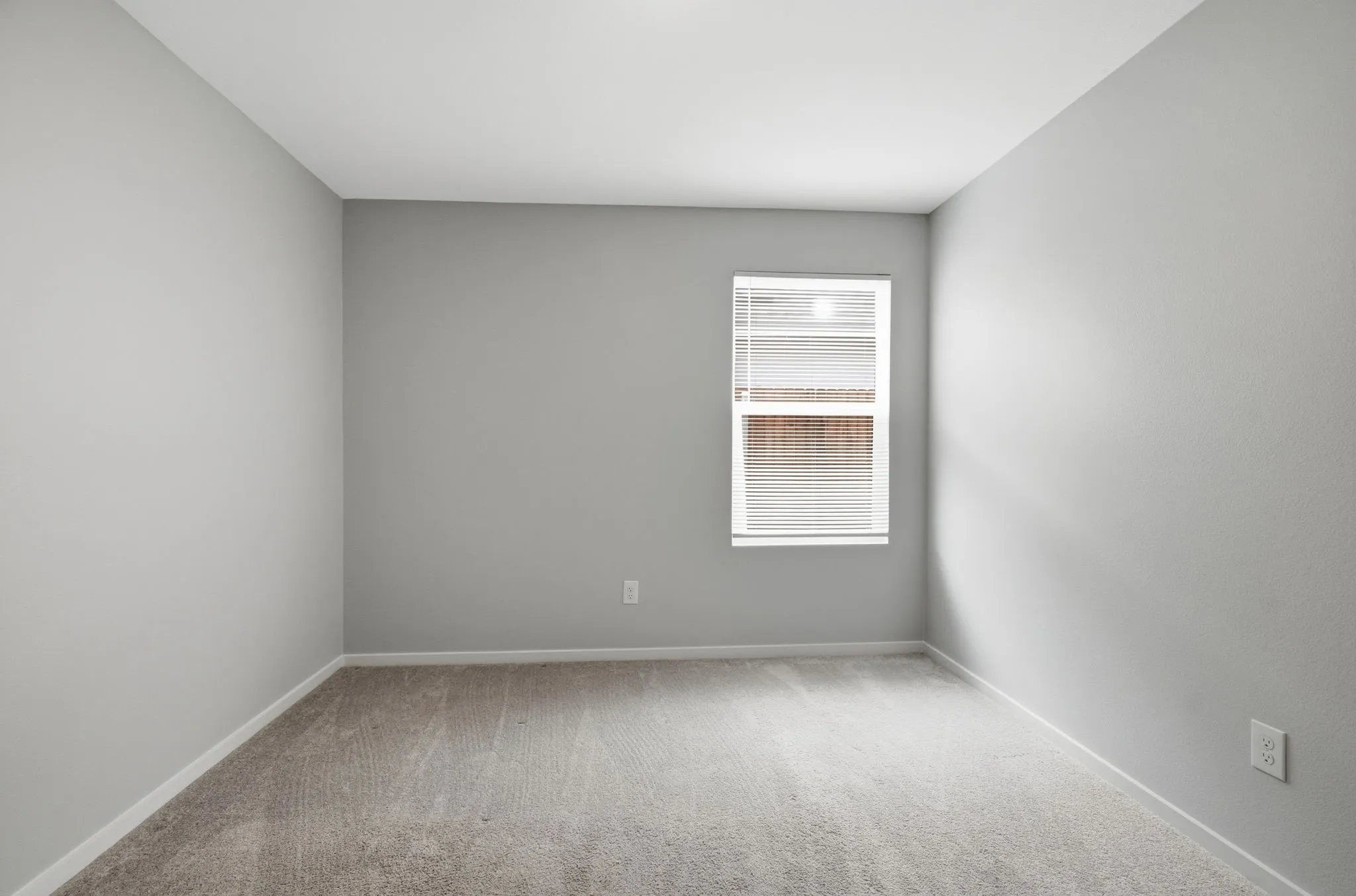 Single Family Residence For Sale in Dallas County , 225 Poplar Place, Wilmer, Texas 75172, 3 Bedroom, 2 Bathroom, 2 Garage spaces, 1,400 Sqft, built in 2025, mls#21366340, Real Estate Agent in Wilmer, Homes For Sale in Dallas county, Homes For Sale in Wilmer, Realtor in Wilmer Texas, Real Estate Brokerage Independent Realty Texas, Luminita Cordes Realtor