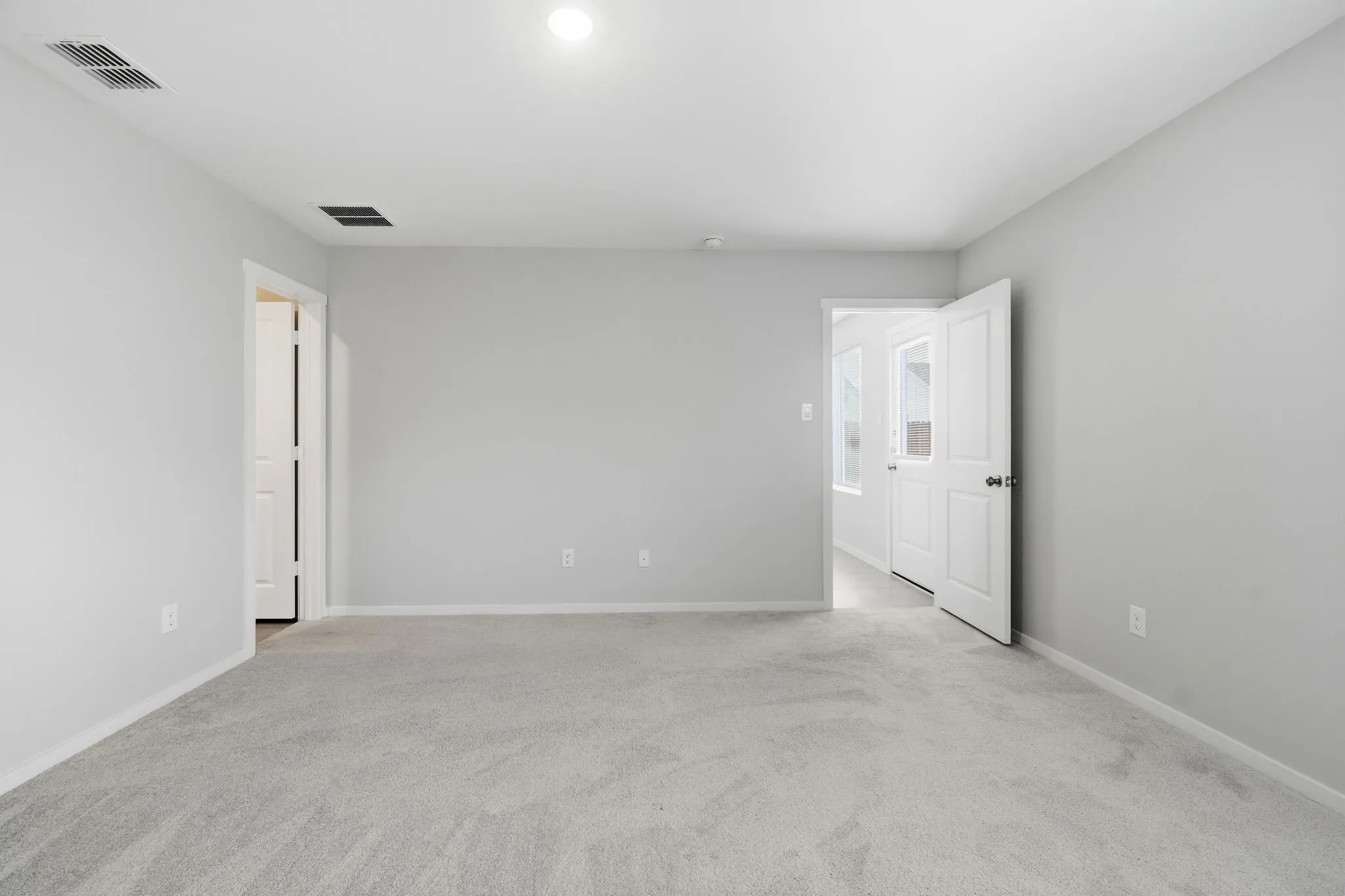 Single Family Residence For Sale in Dallas County , 225 Poplar Place, Wilmer, Texas 75172, 3 Bedroom, 2 Bathroom, 2 Garage spaces, 1,400 Sqft, built in 2025, mls#21366340, Real Estate Agent in Wilmer, Homes For Sale in Dallas county, Homes For Sale in Wilmer, Realtor in Wilmer Texas, Real Estate Brokerage Independent Realty Texas, Luminita Cordes Realtor