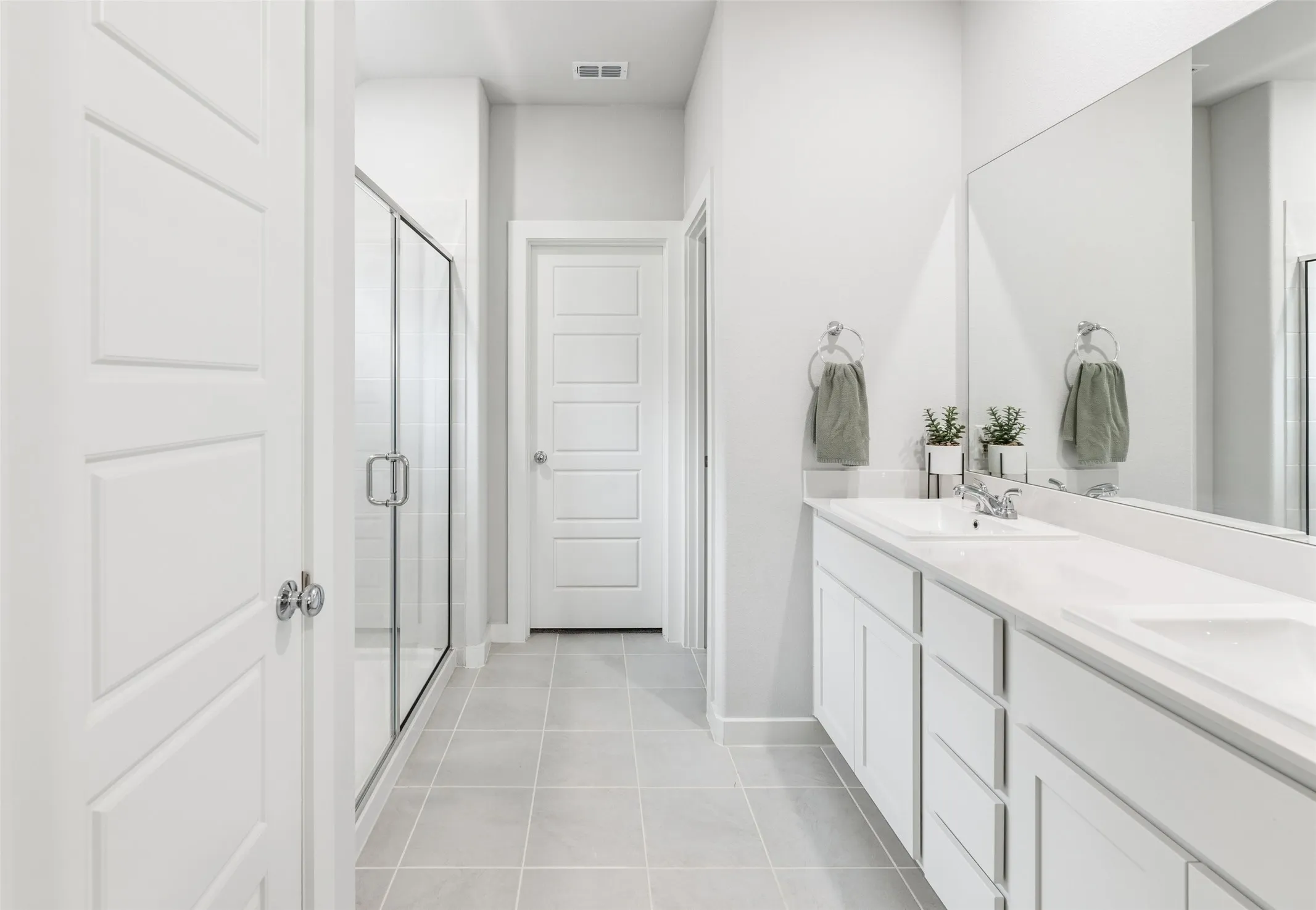Single Family Residence For Sale in Tarrant County , 10544 Landry Bluff Lane, Fort Worth, Texas 76126, 4 Bedroom, 3 Bathroom, 2 Garage spaces, 2,185 Sqft, built in 2024, mls#21367803, Real Estate Agent in Fort Worth, Homes For Sale in Tarrant county, Homes For Sale in Fort Worth, Realtor in Fort Worth Texas, Real Estate Brokerage Independent Realty Texas, Luminita Cordes Realtor