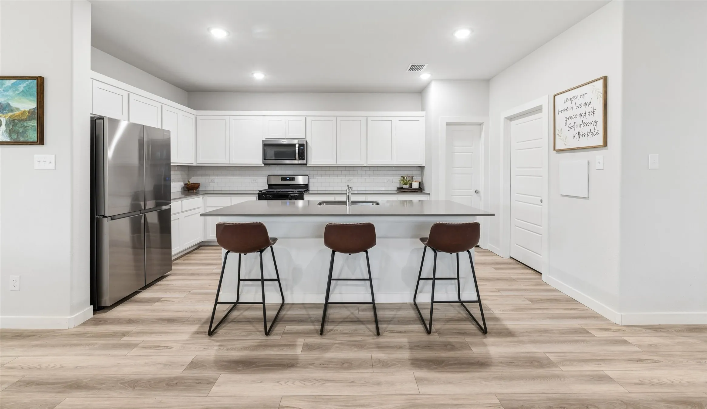 Single Family Residence For Sale in Tarrant County , 10544 Landry Bluff Lane, Fort Worth, Texas 76126, 4 Bedroom, 3 Bathroom, 2 Garage spaces, 2,185 Sqft, built in 2024, mls#21367803, Real Estate Agent in Fort Worth, Homes For Sale in Tarrant county, Homes For Sale in Fort Worth, Realtor in Fort Worth Texas, Real Estate Brokerage Independent Realty Texas, Luminita Cordes Realtor