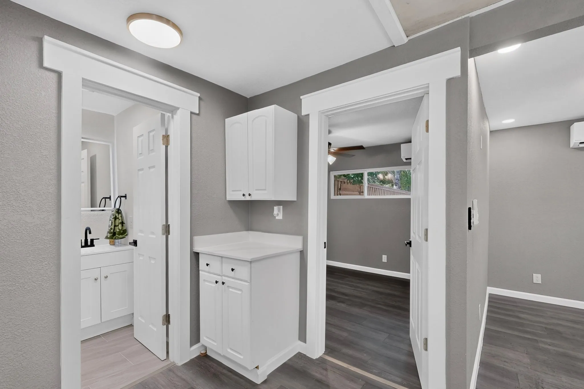 Single Family Residence For Sale in Dallas County , 429 S Walker Street, Mesquite, Texas 75149, 4 Bedroom, 3 Bathroom, Garage spaces, 1,450 Sqft, built in 1940, mls#21365680, Real Estate Agent in Mesquite, Homes For Sale in Dallas county, Homes For Sale in Mesquite, Realtor in Mesquite Texas, Real Estate Brokerage Independent Realty Texas, Luminita Cordes Realtor