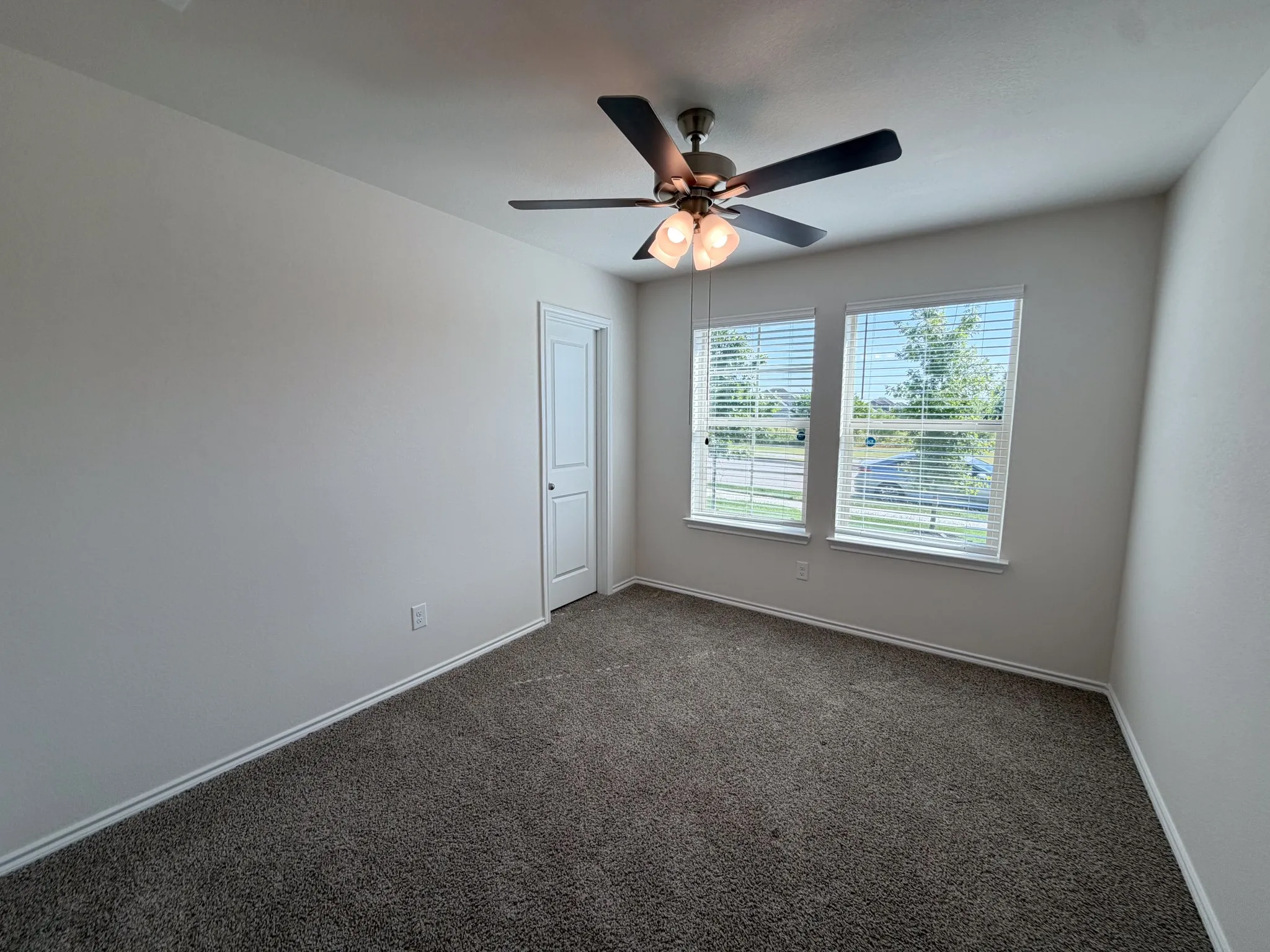 Single Family Residence For Rent in Ellis County , 369 Thoroughbred Street, Waxahachie, Texas 75165, 3 Bedroom, 2 Bathroom, Garage spaces, 1,450 Sqft, built in 2025, mls#21368143, Real Estate Agent in Waxahachie, Homes For Rent in Ellis county, Homes For Rent in Waxahachie, Realtor in Waxahachie Texas, Real Estate Brokerage Independent Realty Texas, Luminita Cordes Realtor