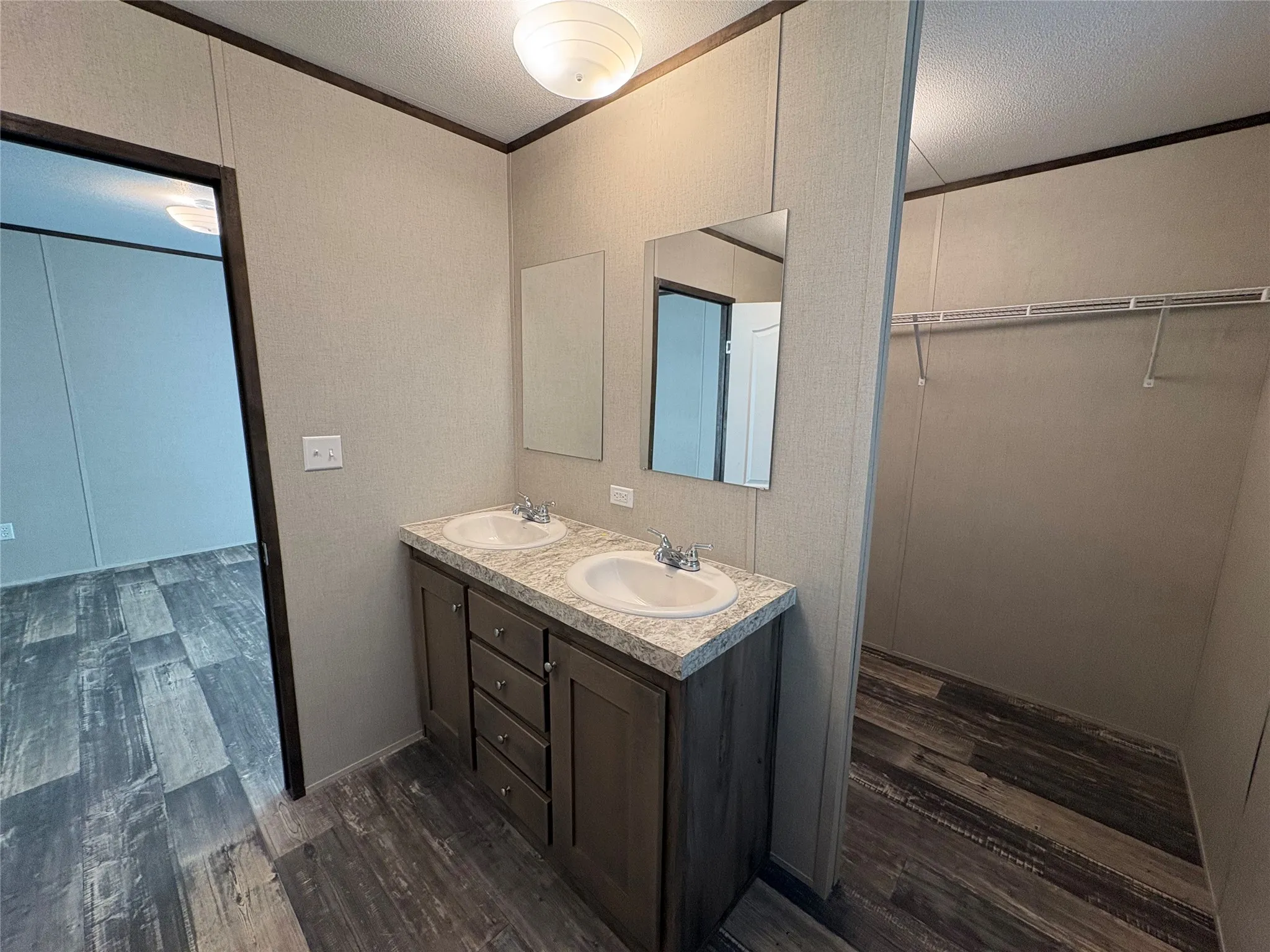 Double Sink Vanity and Walk In Closet