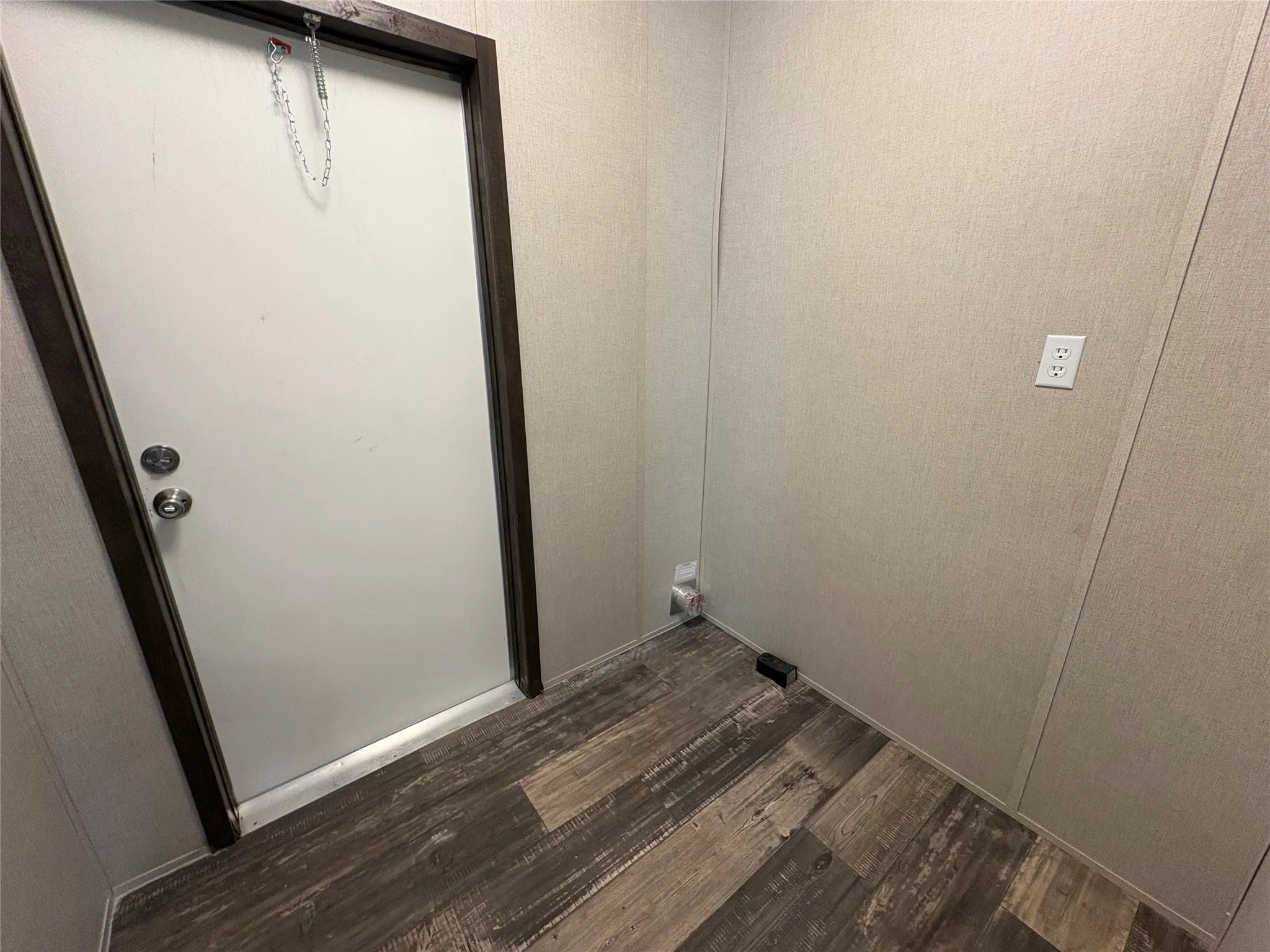 Manufactured Home For Sale in Hood County , 6806 Blue Ridge Road, Weatherford, Texas 76087, 2 Bedroom, 2 Bathroom, Garage spaces, 960 Sqft, built in 2023, mls#21367366, Real Estate Agent in Weatherford, Homes For Sale in Hood county, Homes For Sale in Weatherford, Realtor in Weatherford Texas, Real Estate Brokerage Independent Realty Texas, Luminita Cordes Realtor