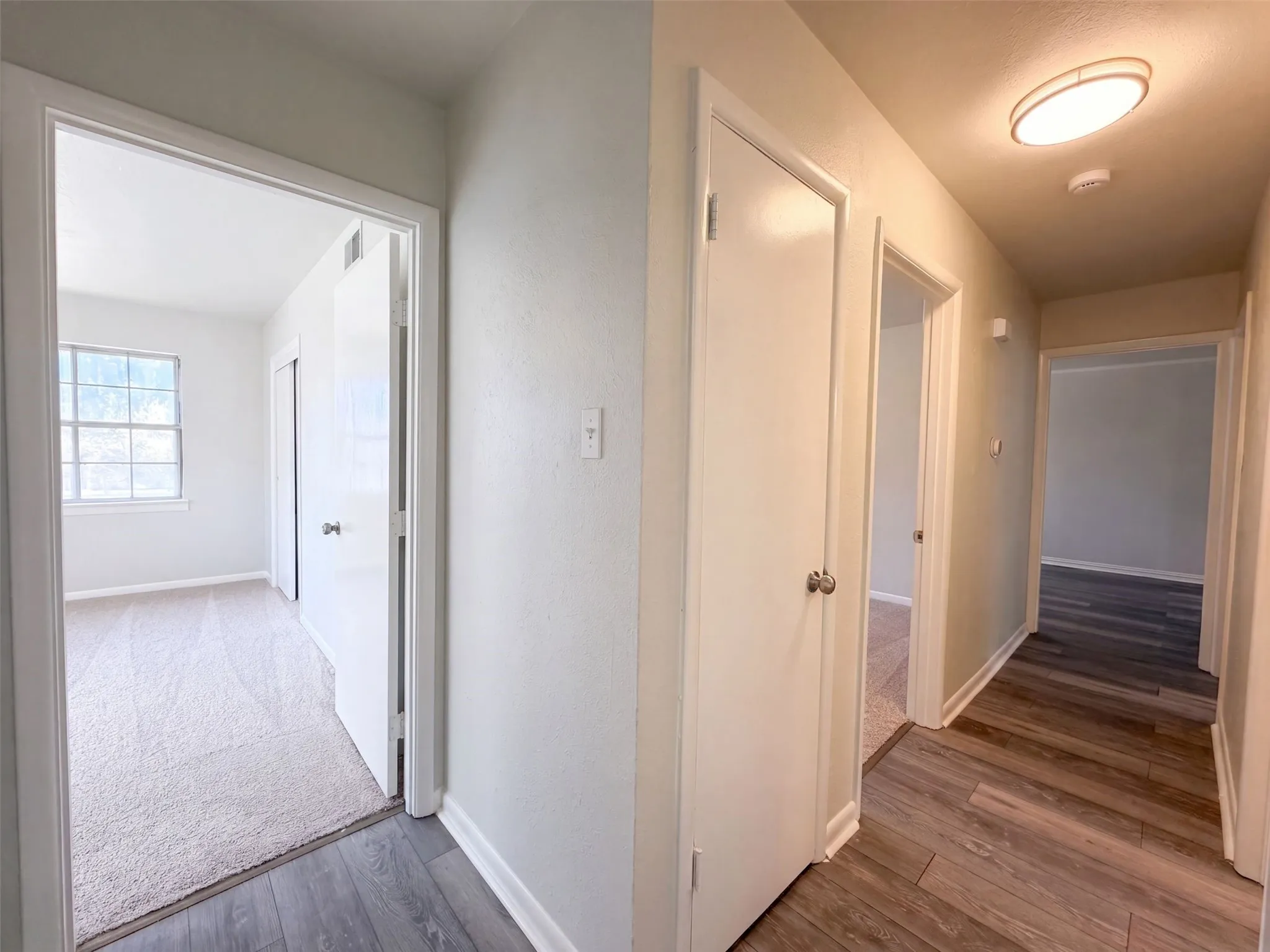 Single Family Residence For Sale in Tarrant County , 5421 Bonnie Wayne Street, Haltom City, Texas 76117, 3 Bedroom, 2 Bathroom, 2 Garage spaces, 1,444 Sqft, built in 1959, mls#21368160, Real Estate Agent in Haltom City, Homes For Sale in Tarrant county, Homes For Sale in Haltom City, Realtor in Haltom City Texas, Real Estate Brokerage Independent Realty Texas, Luminita Cordes Realtor