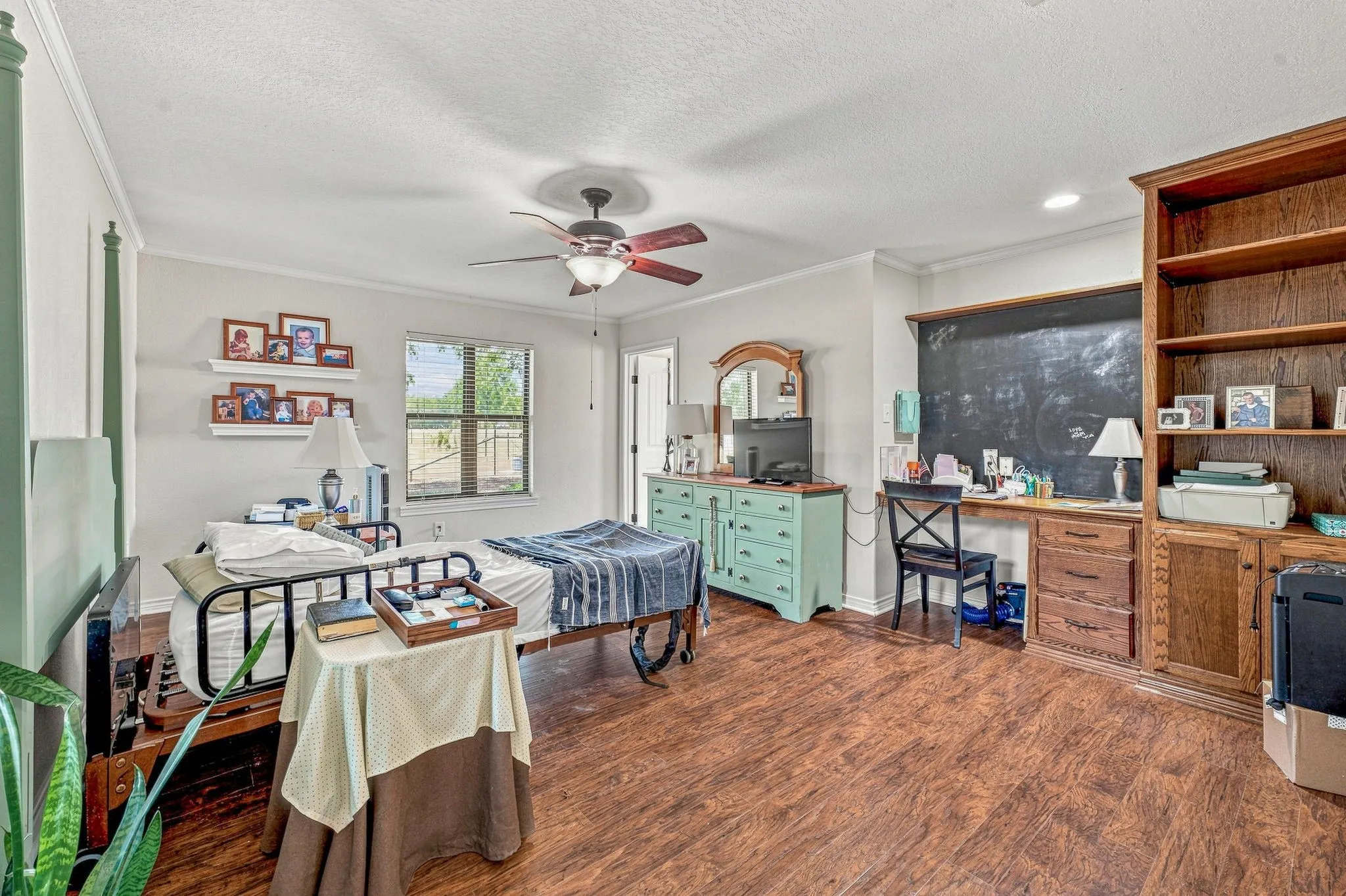 Single Family Residence For Sale in Erath County , 907 County Road 484, Stephenville, Texas 76401, 4 Bedroom, 3 Bathroom, 2 Garage spaces, 2,351 Sqft, built in 1976, mls#21368060, Real Estate Agent in Stephenville, Homes For Sale in Erath county, Homes For Sale in Stephenville, Realtor in Stephenville Texas, Real Estate Brokerage Independent Realty Texas, Luminita Cordes Realtor