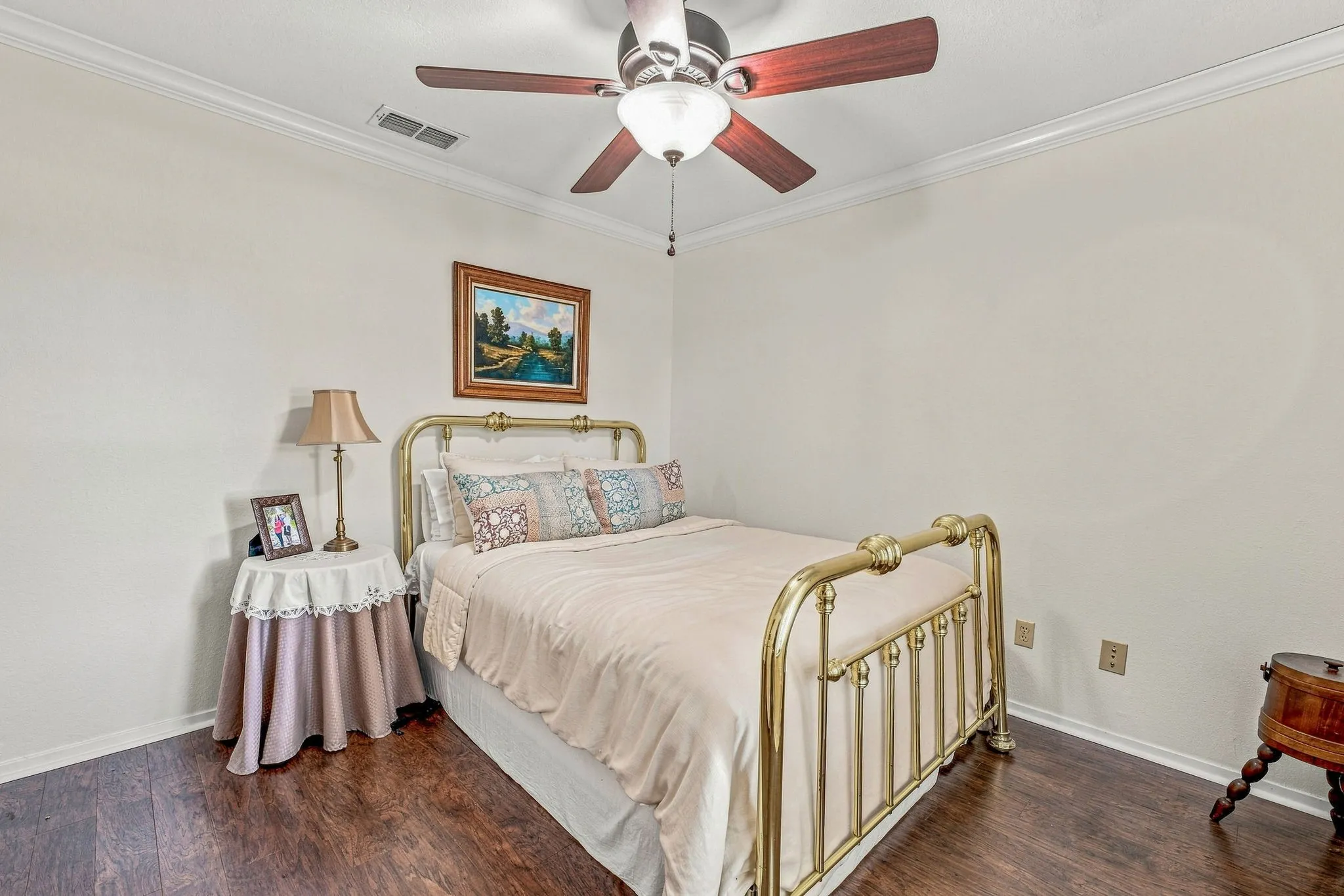 Single Family Residence For Sale in Erath County , 907 County Road 484, Stephenville, Texas 76401, 4 Bedroom, 3 Bathroom, 2 Garage spaces, 2,351 Sqft, built in 1976, mls#21368060, Real Estate Agent in Stephenville, Homes For Sale in Erath county, Homes For Sale in Stephenville, Realtor in Stephenville Texas, Real Estate Brokerage Independent Realty Texas, Luminita Cordes Realtor