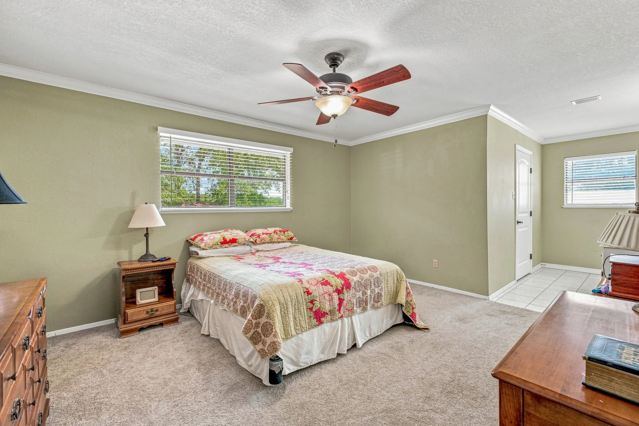 Single Family Residence For Sale in Erath County , 907 County Road 484, Stephenville, Texas 76401, 4 Bedroom, 3 Bathroom, 2 Garage spaces, 2,351 Sqft, built in 1976, mls#21368060, Real Estate Agent in Stephenville, Homes For Sale in Erath county, Homes For Sale in Stephenville, Realtor in Stephenville Texas, Real Estate Brokerage Independent Realty Texas, Luminita Cordes Realtor