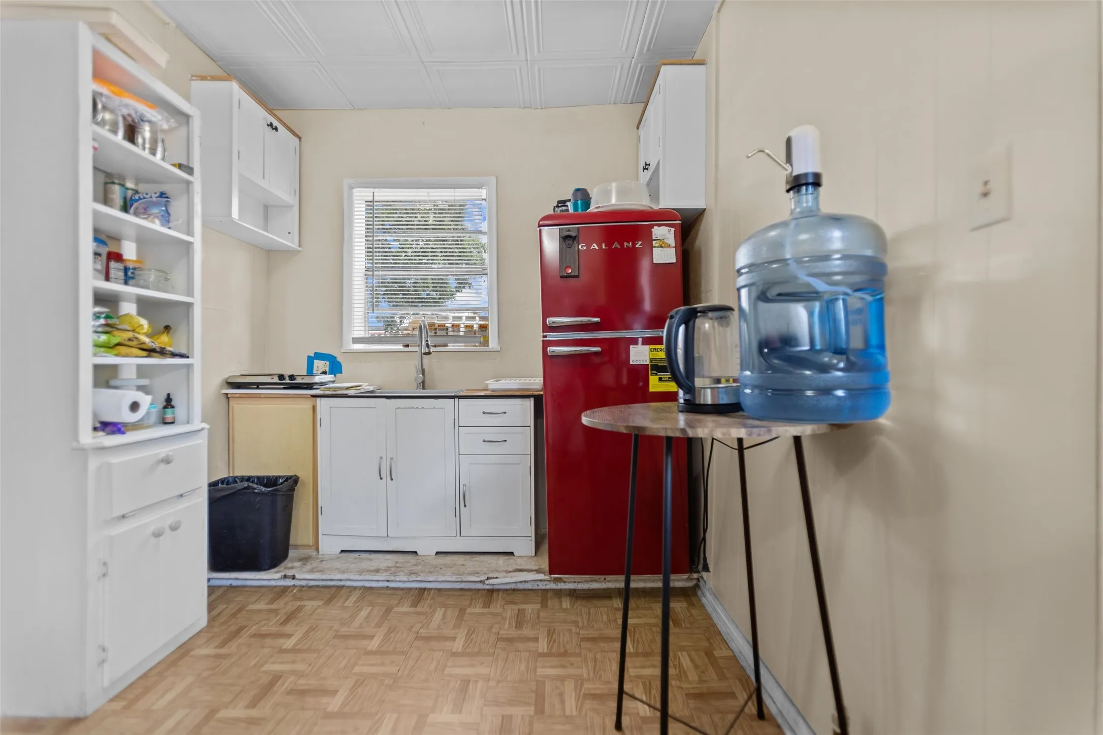 Single Family Residence For Sale in Henderson County , 606 N Needmore Street, Athens, Texas 75751, 2 Bedroom, 1 Bathroom, Garage spaces, 604 Sqft, built in 1975, mls#21367032, Real Estate Agent in Athens, Homes For Sale in Henderson county, Homes For Sale in Athens, Realtor in Athens Texas, Real Estate Brokerage Independent Realty Texas, Luminita Cordes Realtor