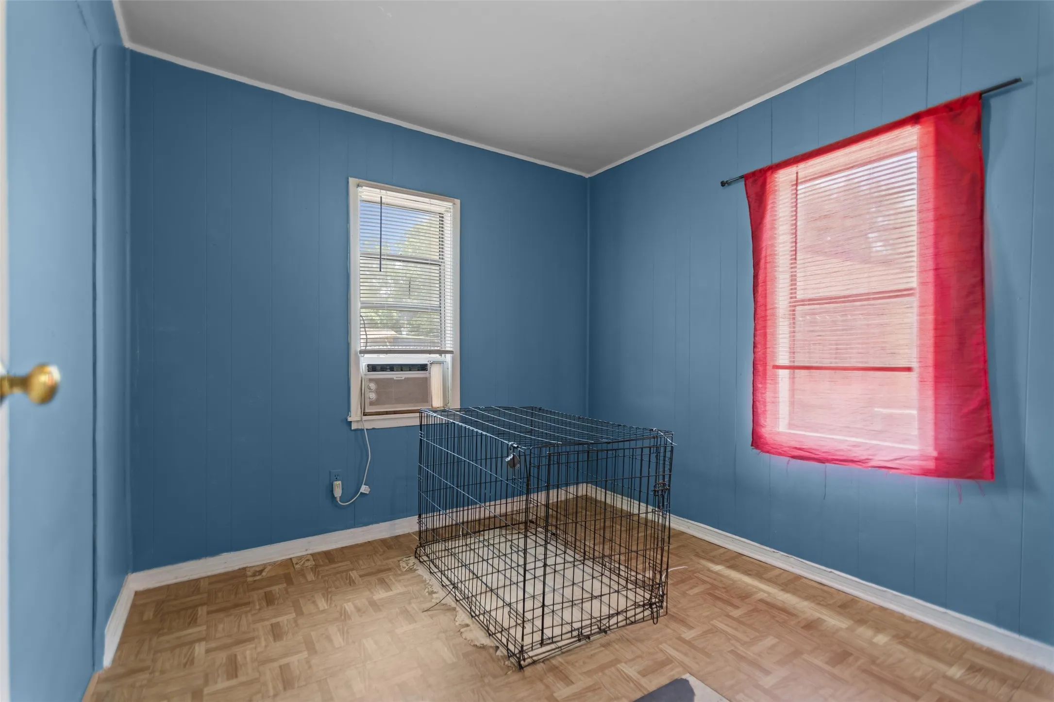 Single Family Residence For Sale in Henderson County , 606 N Needmore Street, Athens, Texas 75751, 2 Bedroom, 1 Bathroom, Garage spaces, 604 Sqft, built in 1975, mls#21367032, Real Estate Agent in Athens, Homes For Sale in Henderson county, Homes For Sale in Athens, Realtor in Athens Texas, Real Estate Brokerage Independent Realty Texas, Luminita Cordes Realtor