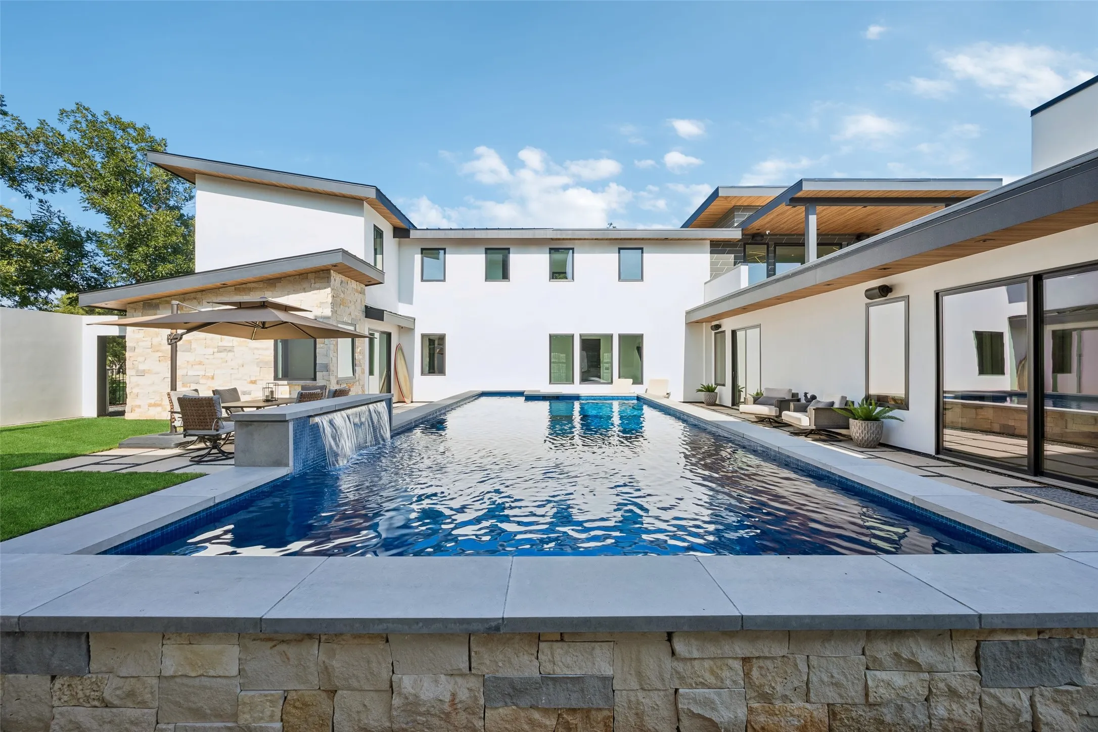 Single Family Residence For Sale in Hood County , 9003 King Air Drive, Granbury, Texas 76049, 3 Bedroom, 3 Bathroom, 3 Garage spaces, 4,111 Sqft, built in 2025, mls#21360149, Real Estate Agent in Granbury, Homes For Sale in Hood county, Homes For Sale in Granbury, Realtor in Granbury Texas, Real Estate Brokerage Independent Realty Texas, Luminita Cordes Realtor