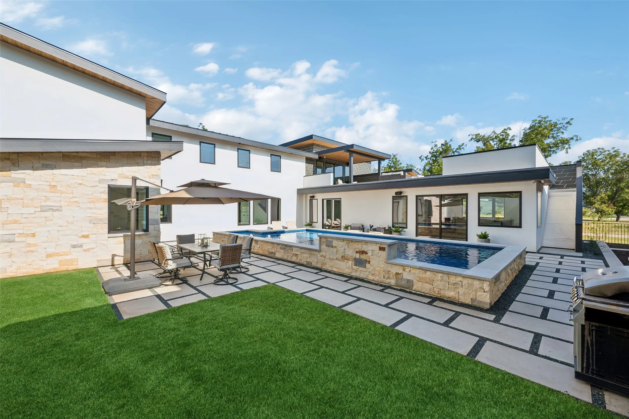 Single Family Residence For Sale in Hood County , 9003 King Air Drive, Granbury, Texas 76049, 3 Bedroom, 3 Bathroom, 3 Garage spaces, 4,111 Sqft, built in 2025, mls#21360149, Real Estate Agent in Granbury, Homes For Sale in Hood county, Homes For Sale in Granbury, Realtor in Granbury Texas, Real Estate Brokerage Independent Realty Texas, Luminita Cordes Realtor