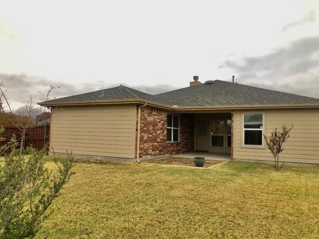 Single Family Residence For Rent in Collin County , 3311 Admiral Drive, Wylie, Texas 75098, 3 Bedroom, 2 Bathroom, 2 Garage spaces, 1,759 Sqft, built in 2003, mls#21368182, Real Estate Agent in Wylie, Homes For Rent in Collin county, Homes For Rent in Wylie, Realtor in Wylie Texas, Real Estate Brokerage Independent Realty Texas, Luminita Cordes Realtor