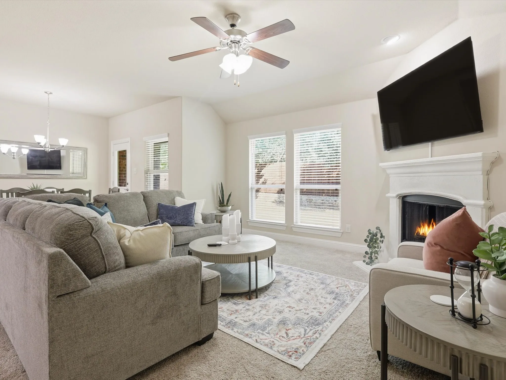 Single Family Residence For Rent in Denton County , 609 Racine Drive, Oak Point, Texas 75068, 3 Bedroom, 2 Bathroom, 2 Garage spaces, 1,862 Sqft, built in 2016, mls#21365209, Real Estate Agent in Oak Point, Homes For Rent in Denton county, Homes For Rent in Oak Point, Realtor in Oak Point Texas, Real Estate Brokerage Independent Realty Texas, Luminita Cordes Realtor