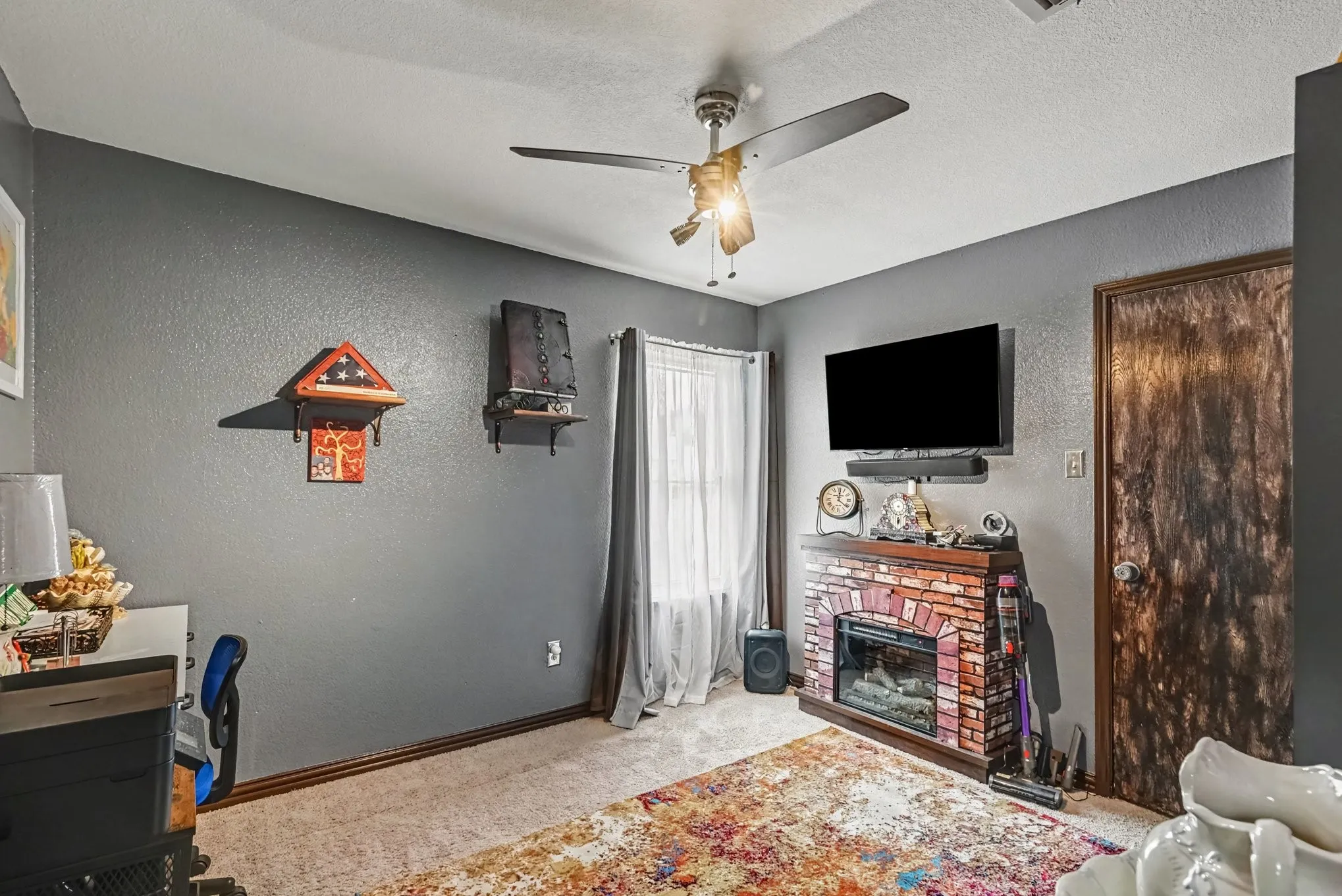 Single Family Residence For Sale in Parker County , 321 Pecos Drive, Weatherford, Texas 76086, 4 Bedroom, 2 Bathroom, 2 Garage spaces, 1,684 Sqft, built in 2001, mls#21366162, Real Estate Agent in Weatherford, Homes For Sale in Parker county, Homes For Sale in Weatherford, Realtor in Weatherford Texas, Real Estate Brokerage Independent Realty Texas, Luminita Cordes Realtor