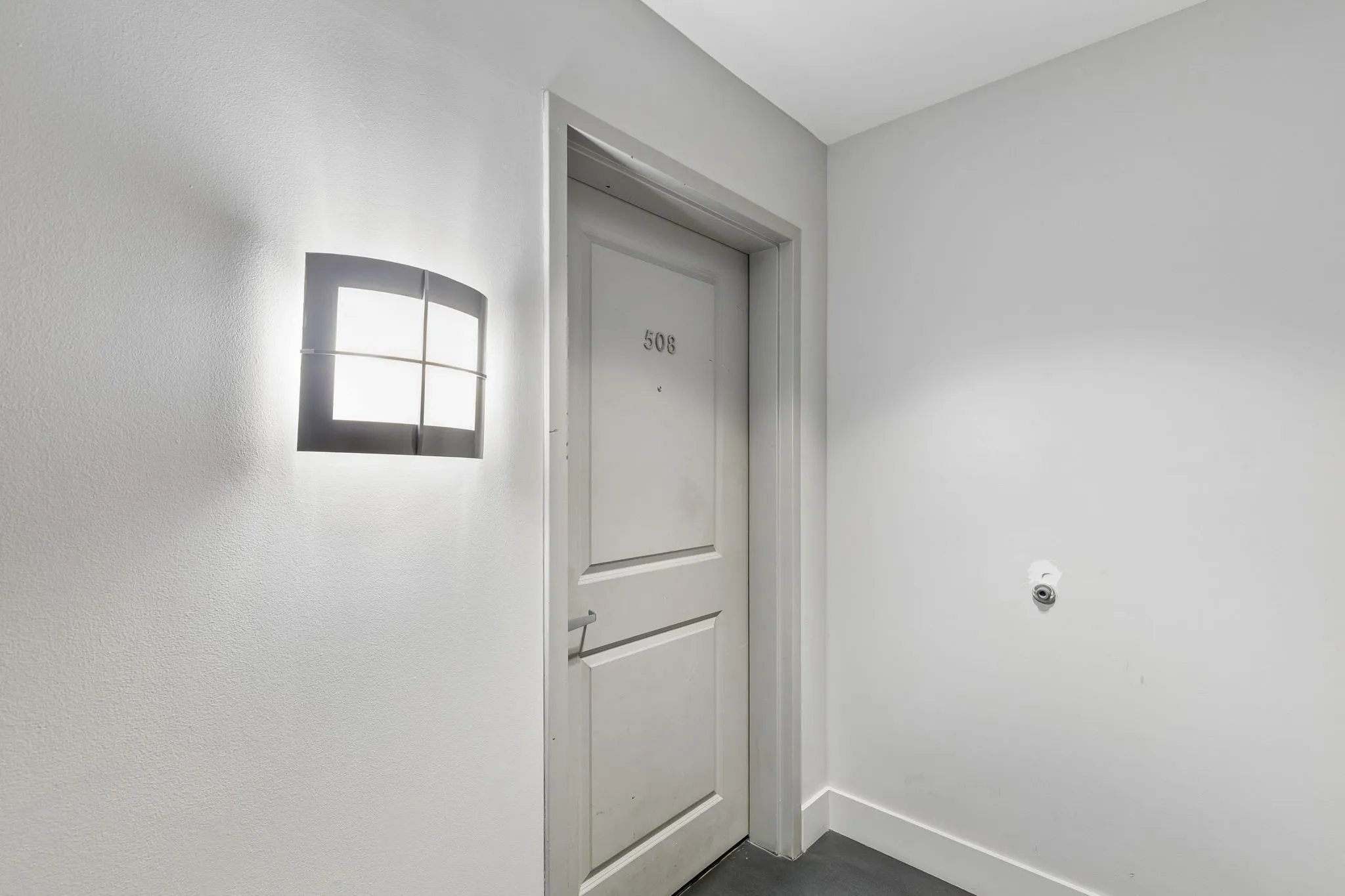 Condominium For Sale in Dallas County , 1200 Main Street 508, Dallas, Texas 75202, 2 Bedroom, 2 Bathroom, 2 Garage spaces, 1,563 Sqft, built in 1974, mls#21364112, Real Estate Agent in Dallas, Homes For Sale in Dallas county, Homes For Sale in Dallas, Realtor in Dallas Texas, Real Estate Brokerage Independent Realty Texas, Luminita Cordes Realtor