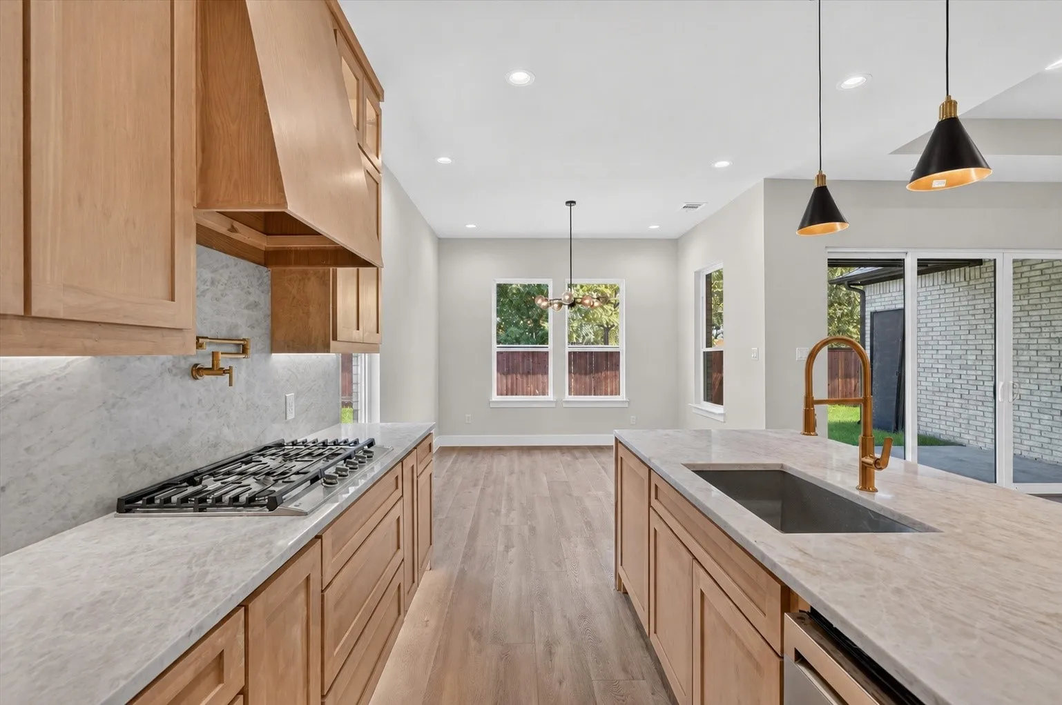 Single Family Residence For Sale in Ellis County , 118 Emma Street, Red Oak, Texas 75154, 4 Bedroom, 3 Bathroom, 2 Garage spaces, 2,347 Sqft, built in 2026, mls#21364740, Real Estate Agent in Red Oak, Homes For Sale in Ellis county, Homes For Sale in Red Oak, Realtor in Red Oak Texas, Real Estate Brokerage Independent Realty Texas, Luminita Cordes Realtor
