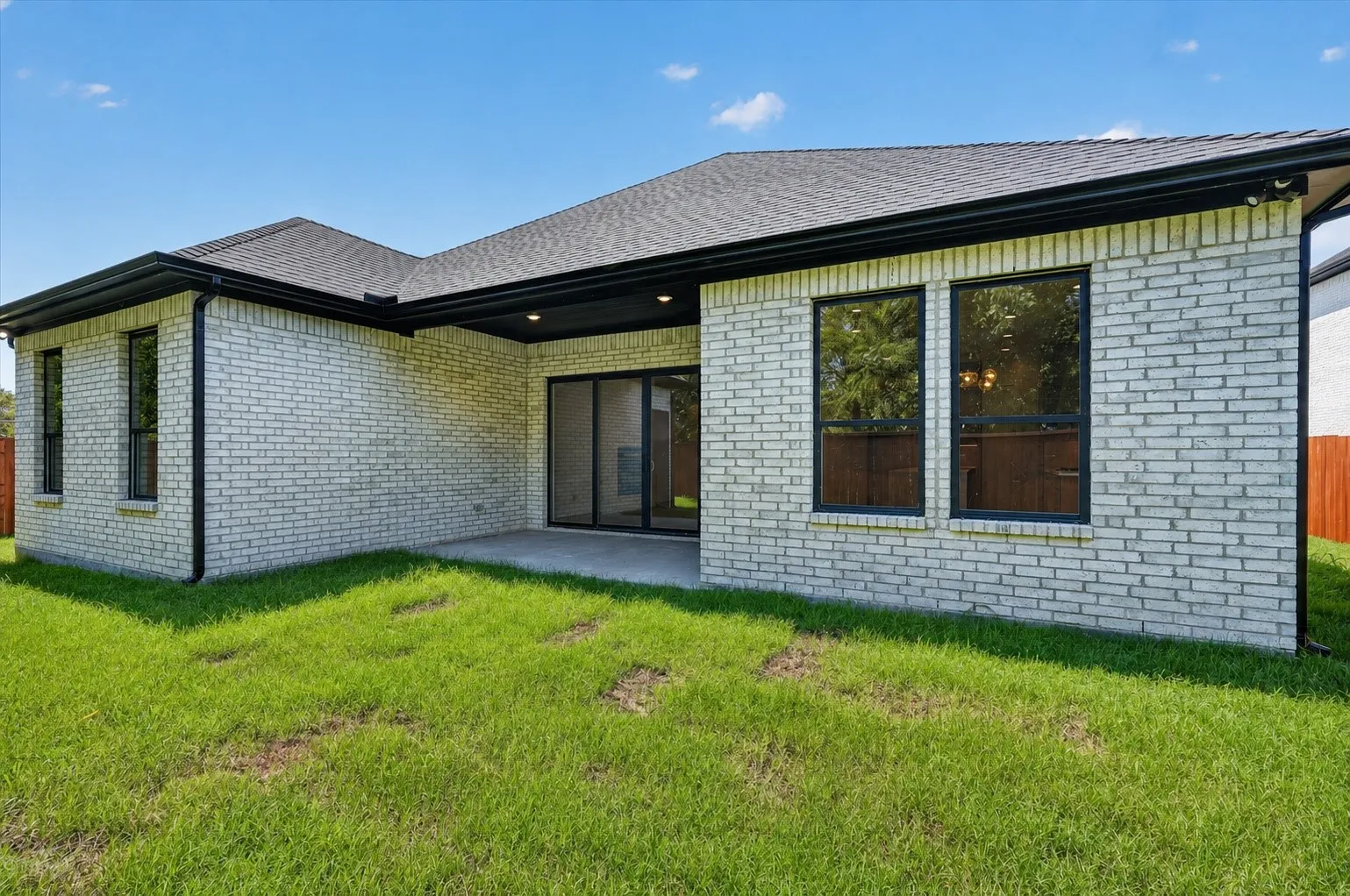 Single Family Residence For Sale in Ellis County , 118 Emma Street, Red Oak, Texas 75154, 4 Bedroom, 3 Bathroom, 2 Garage spaces, 2,347 Sqft, built in 2026, mls#21364740, Real Estate Agent in Red Oak, Homes For Sale in Ellis county, Homes For Sale in Red Oak, Realtor in Red Oak Texas, Real Estate Brokerage Independent Realty Texas, Luminita Cordes Realtor