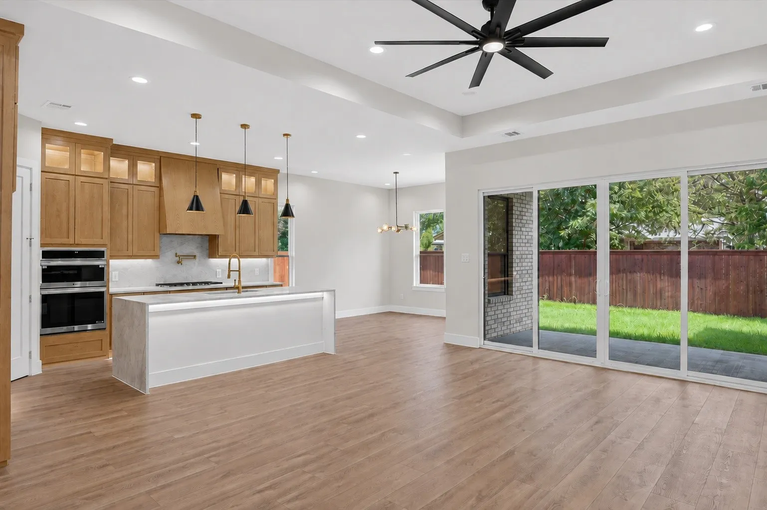 Single Family Residence For Sale in Ellis County , 118 Emma Street, Red Oak, Texas 75154, 4 Bedroom, 3 Bathroom, 2 Garage spaces, 2,347 Sqft, built in 2026, mls#21364740, Real Estate Agent in Red Oak, Homes For Sale in Ellis county, Homes For Sale in Red Oak, Realtor in Red Oak Texas, Real Estate Brokerage Independent Realty Texas, Luminita Cordes Realtor