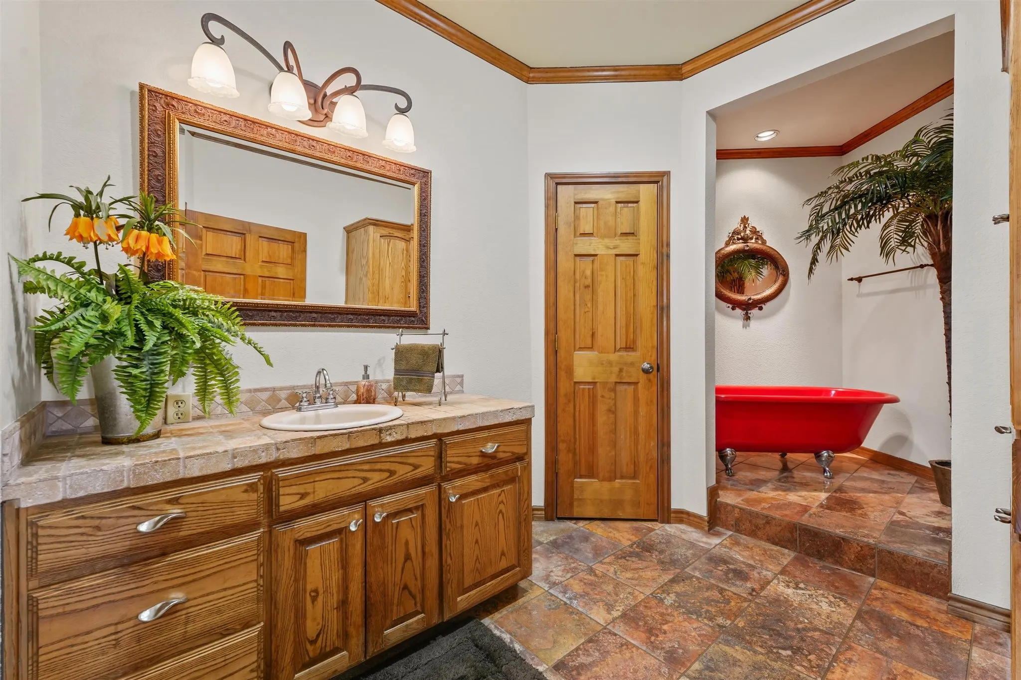 Single Family Residence For Sale in Denton County , 9711 Jim Christal Road, Krum, Texas 76249, 3 Bedroom, 2 Bathroom, 4 Garage spaces, 2,457 Sqft, built in 1994, mls#21368218, Real Estate Agent in Krum, Homes For Sale in Denton county, Homes For Sale in Krum, Realtor in Krum Texas, Real Estate Brokerage Independent Realty Texas, Luminita Cordes Realtor