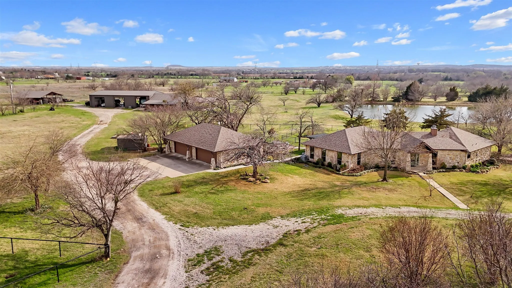 Single Family Residence For Sale in Denton County , 9711 Jim Christal Road, Krum, Texas 76249, 3 Bedroom, 2 Bathroom, 4 Garage spaces, 2,457 Sqft, built in 1994, mls#21368218, Real Estate Agent in Krum, Homes For Sale in Denton county, Homes For Sale in Krum, Realtor in Krum Texas, Real Estate Brokerage Independent Realty Texas, Luminita Cordes Realtor