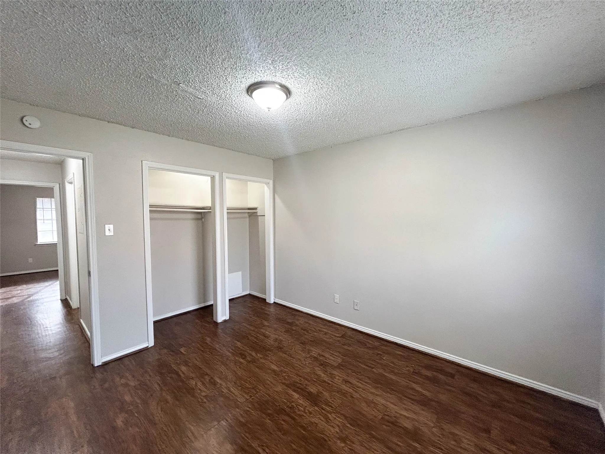 Duplex For Rent in Ellis County , 1603 S Hall Street A, Ennis, Texas 75119, 2 Bedroom, 1 Bathroom, Garage spaces, 903 Sqft, built in 1987, mls#21368219, Real Estate Agent in Ennis, Homes For Rent in Ellis county, Homes For Rent in Ennis, Realtor in Ennis Texas, Real Estate Brokerage Independent Realty Texas, Luminita Cordes Realtor