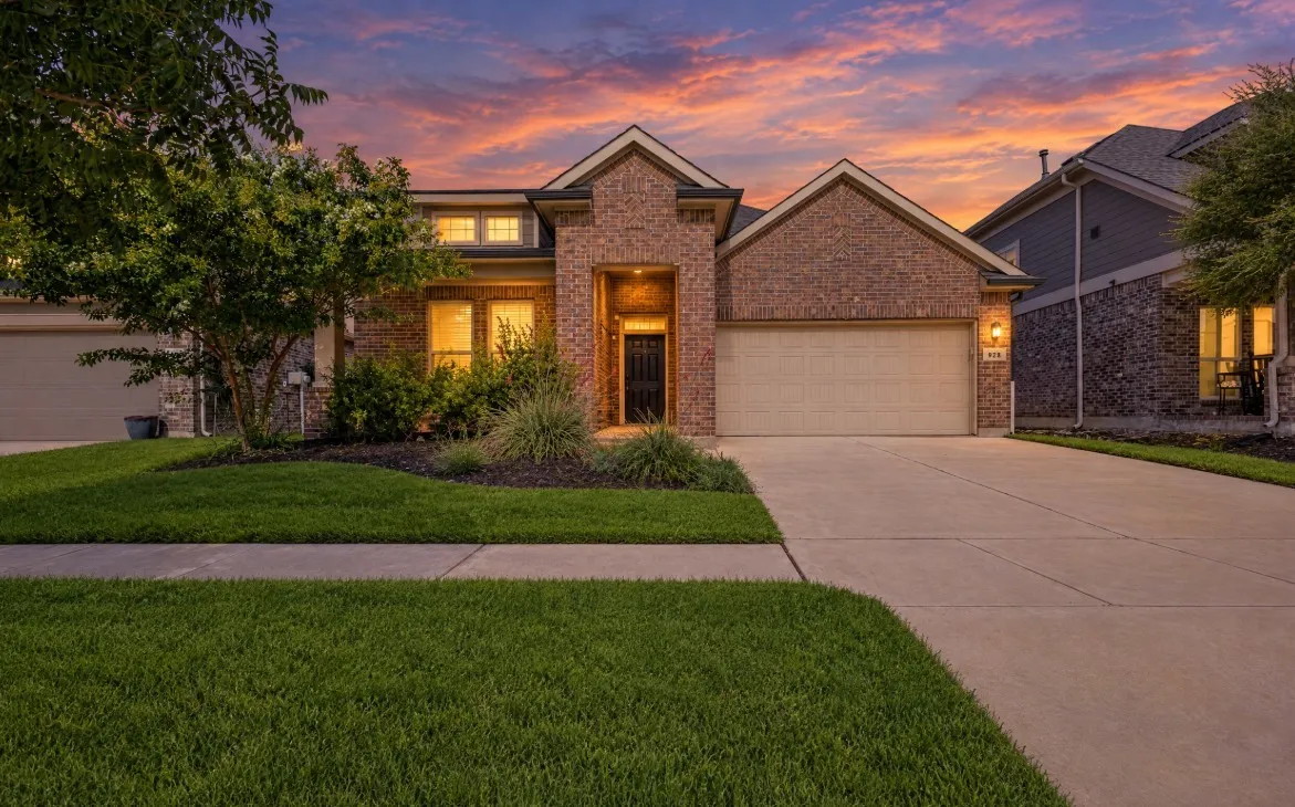 Single Family Residence For Sale in Denton County , 928 Dove Cove, Argyle, Texas 76226, 3 Bedroom, 2 Bathroom, 2 Garage spaces, 2,040 Sqft, built in 2018, mls#21368222, Real Estate Agent in Argyle, Homes For Sale in Denton county, Homes For Sale in Argyle, Realtor in Argyle Texas, Real Estate Brokerage Independent Realty Texas, Luminita Cordes Realtor