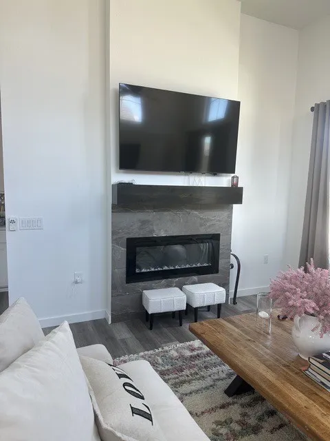 Single Family Residence For Rent in Dallas County , 2621 Chablis Drive, Grand Prairie, Texas 75054, 2 Bedroom, 2 Bathroom, 2 Garage spaces, 1,390 Sqft, built in 2024, mls#21366160, Real Estate Agent in Grand Prairie, Homes For Rent in Dallas county, Homes For Rent in Grand Prairie, Realtor in Grand Prairie Texas, Real Estate Brokerage Independent Realty Texas, Luminita Cordes Realtor