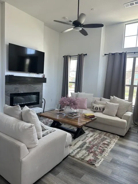 Single Family Residence For Rent in Dallas County , 2621 Chablis Drive, Grand Prairie, Texas 75054, 2 Bedroom, 2 Bathroom, 2 Garage spaces, 1,390 Sqft, built in 2024, mls#21366160, Real Estate Agent in Grand Prairie, Homes For Rent in Dallas county, Homes For Rent in Grand Prairie, Realtor in Grand Prairie Texas, Real Estate Brokerage Independent Realty Texas, Luminita Cordes Realtor