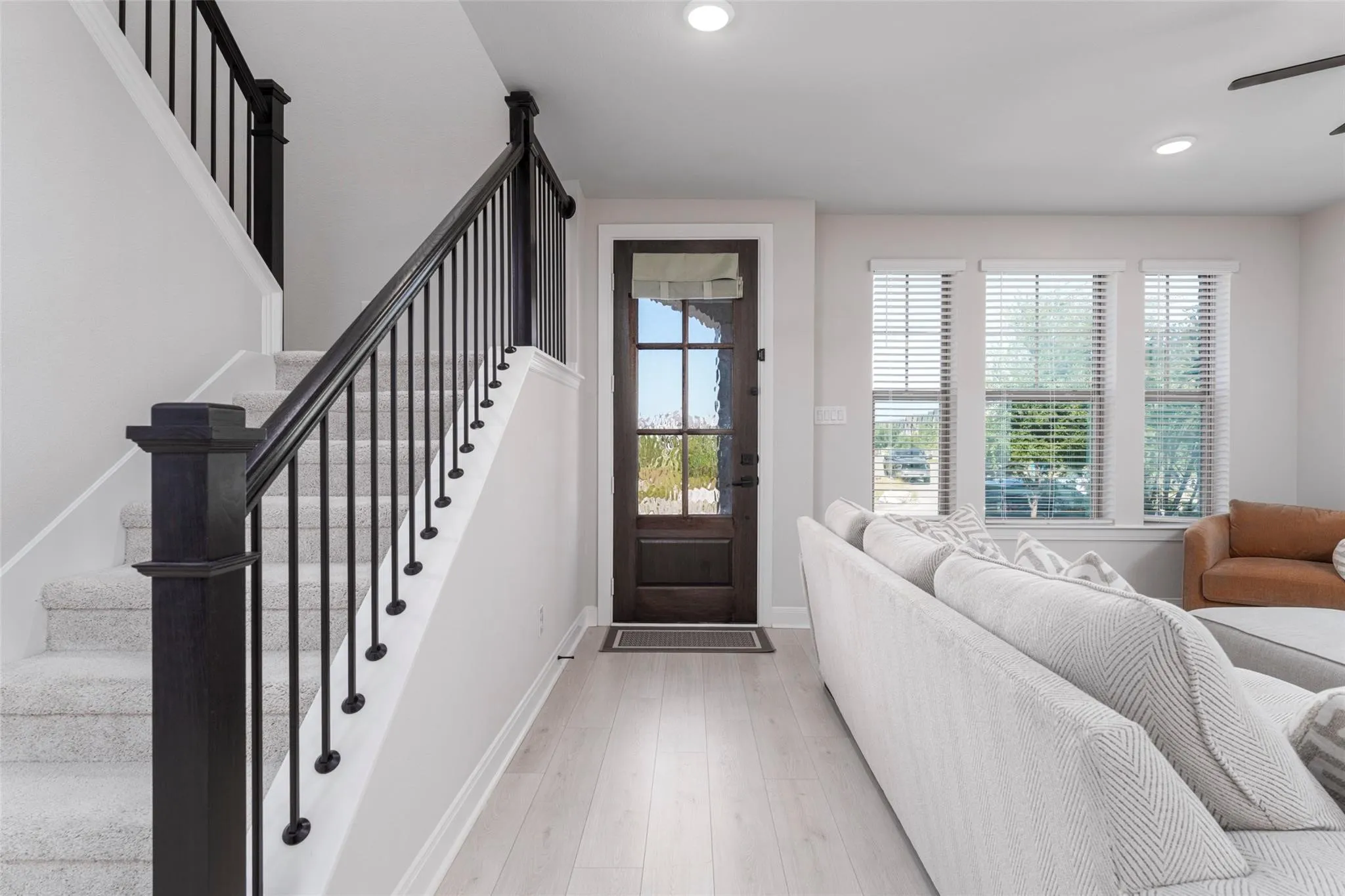 Single Family Residence For Rent in Tarrant County , 905 Carnation Drive, Crowley, Texas 76036, 3 Bedroom, 3 Bathroom, 2 Garage spaces, 1,904 Sqft, built in 2025, mls#21368087, Real Estate Agent in Crowley, Homes For Rent in Tarrant county, Homes For Rent in Crowley, Realtor in Crowley Texas, Real Estate Brokerage Independent Realty Texas, Luminita Cordes Realtor