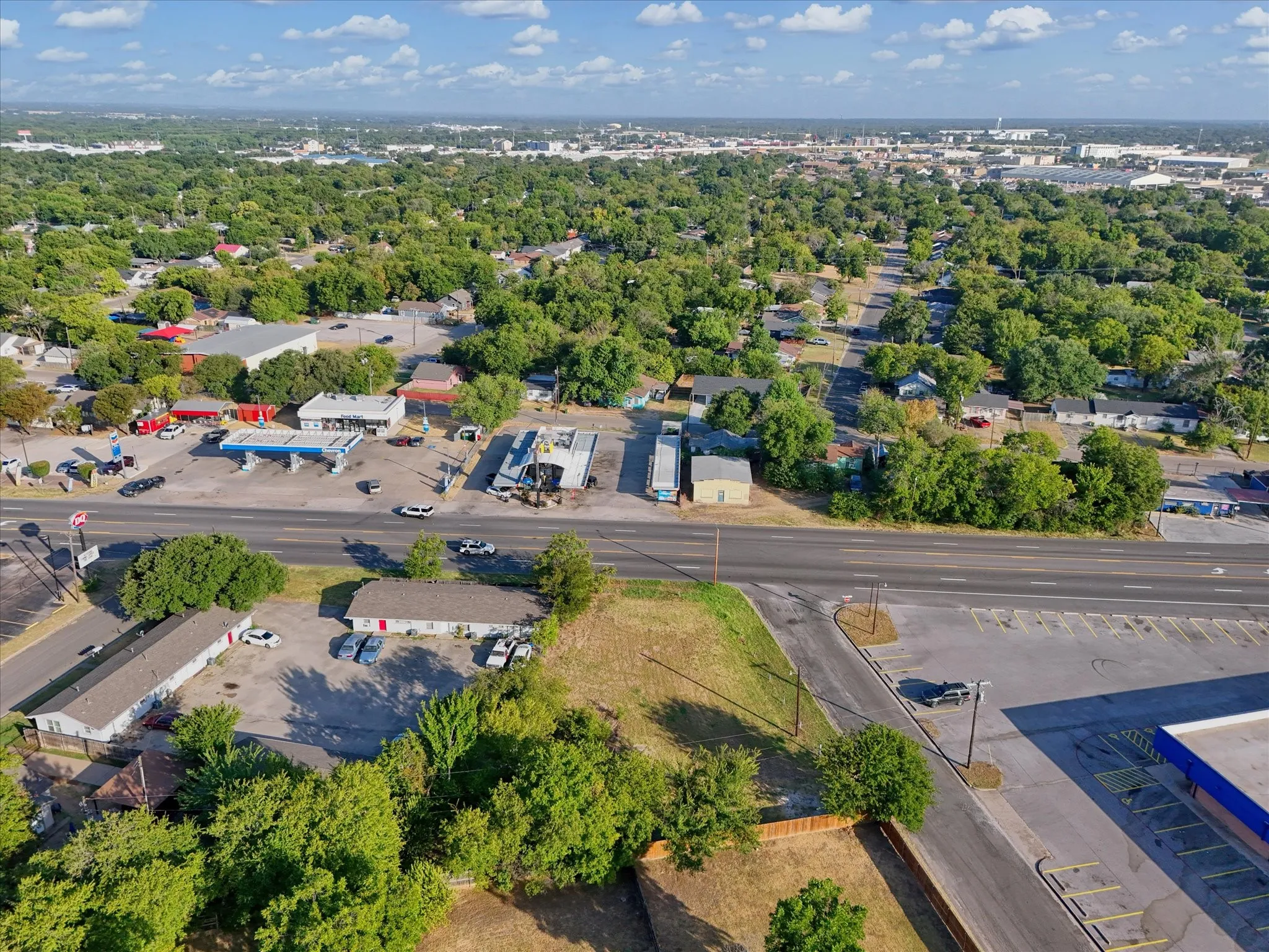 Unimproved Land For Sale in Mc Lennan County , 3617 Bellmead Drive, Bellmead, Texas 76705, 0, 0, Garage spaces, 0 Sqft, built in 2010, Price $120,000, mls#21366464, Real Estate Agent in Bellmead, Homes For Sale in Mc Lennan county, Homes For Sale in Bellmead, Realtor in Bellmead Texas, Real Estate Brokerage Independent Realty Texas, Luminita Cordes Realtor