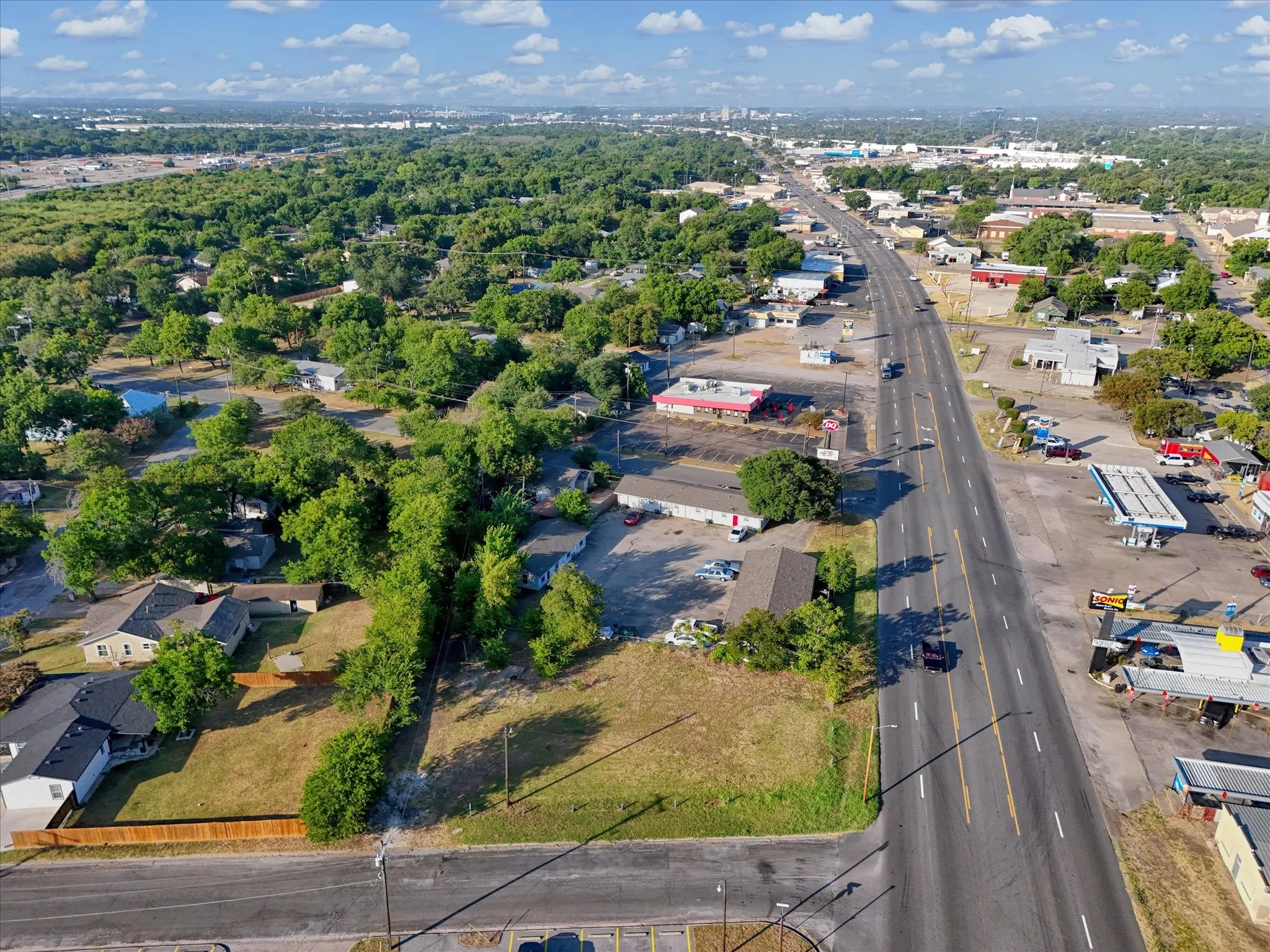 Unimproved Land For Sale in Mc Lennan County , 3617 Bellmead Drive, Bellmead, Texas 76705, 0, 0, Garage spaces, 0 Sqft, built in 2010, Price $120,000, mls#21366464, Real Estate Agent in Bellmead, Homes For Sale in Mc Lennan county, Homes For Sale in Bellmead, Realtor in Bellmead Texas, Real Estate Brokerage Independent Realty Texas, Luminita Cordes Realtor