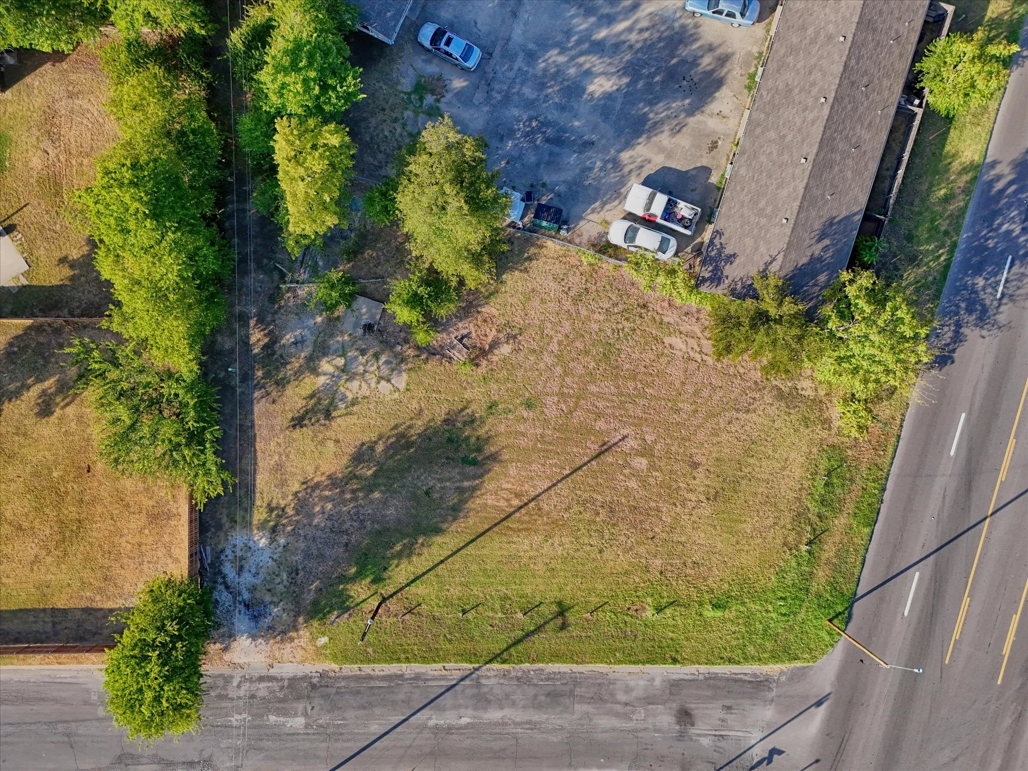 Unimproved Land For Sale in Mc Lennan County , 3617 Bellmead Drive, Bellmead, Texas 76705, 0, 0, Garage spaces, 0 Sqft, built in 2010, Price $120,000, mls#21366464, Real Estate Agent in Bellmead, Homes For Sale in Mc Lennan county, Homes For Sale in Bellmead, Realtor in Bellmead Texas, Real Estate Brokerage Independent Realty Texas, Luminita Cordes Realtor