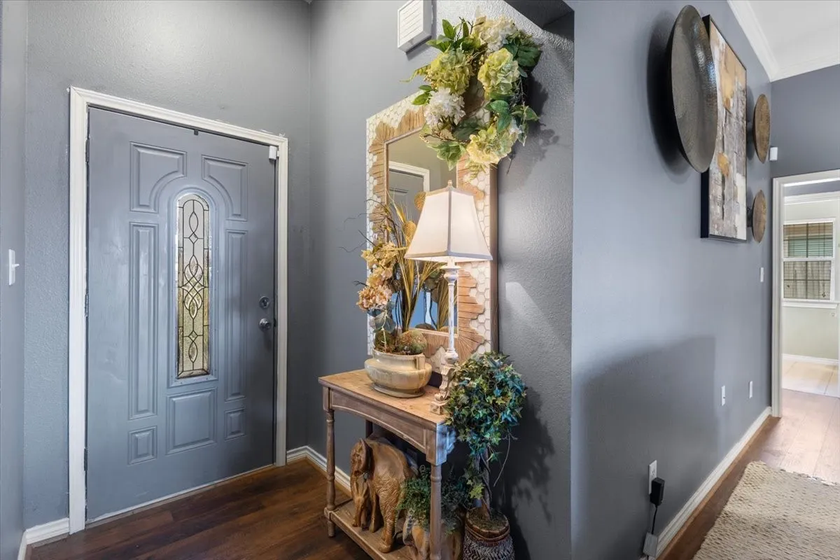 Single Family Residence For Sale in Henderson County , 107 N Collin Drive, Chandler, Texas 75758, 3 Bedroom, 2 Bathroom, 2 Garage spaces, 1,476 Sqft, built in 2005, mls#21368100, Real Estate Agent in Chandler, Homes For Sale in Henderson county, Homes For Sale in Chandler, Realtor in Chandler Texas, Real Estate Brokerage Independent Realty Texas, Luminita Cordes Realtor