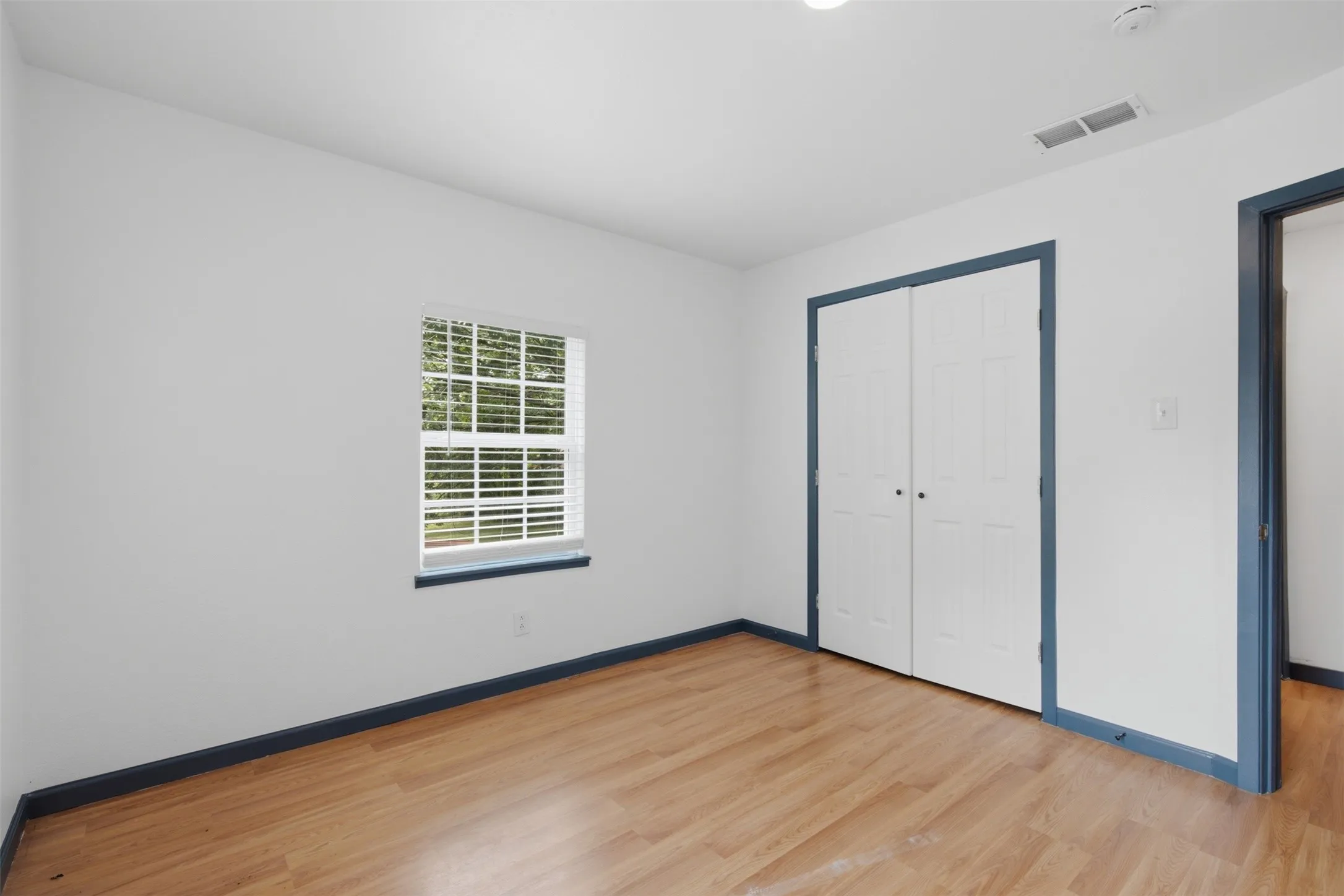 Single Family Residence For Rent in Grayson County , 620 E Sears Street, Denison, Texas 75021, 2 Bedroom, 1 Bathroom, Garage spaces, 980 Sqft, built in 1940, mls#21368271, Real Estate Agent in Denison, Homes For Rent in Grayson county, Homes For Rent in Denison, Realtor in Denison Texas, Real Estate Brokerage Independent Realty Texas, Luminita Cordes Realtor