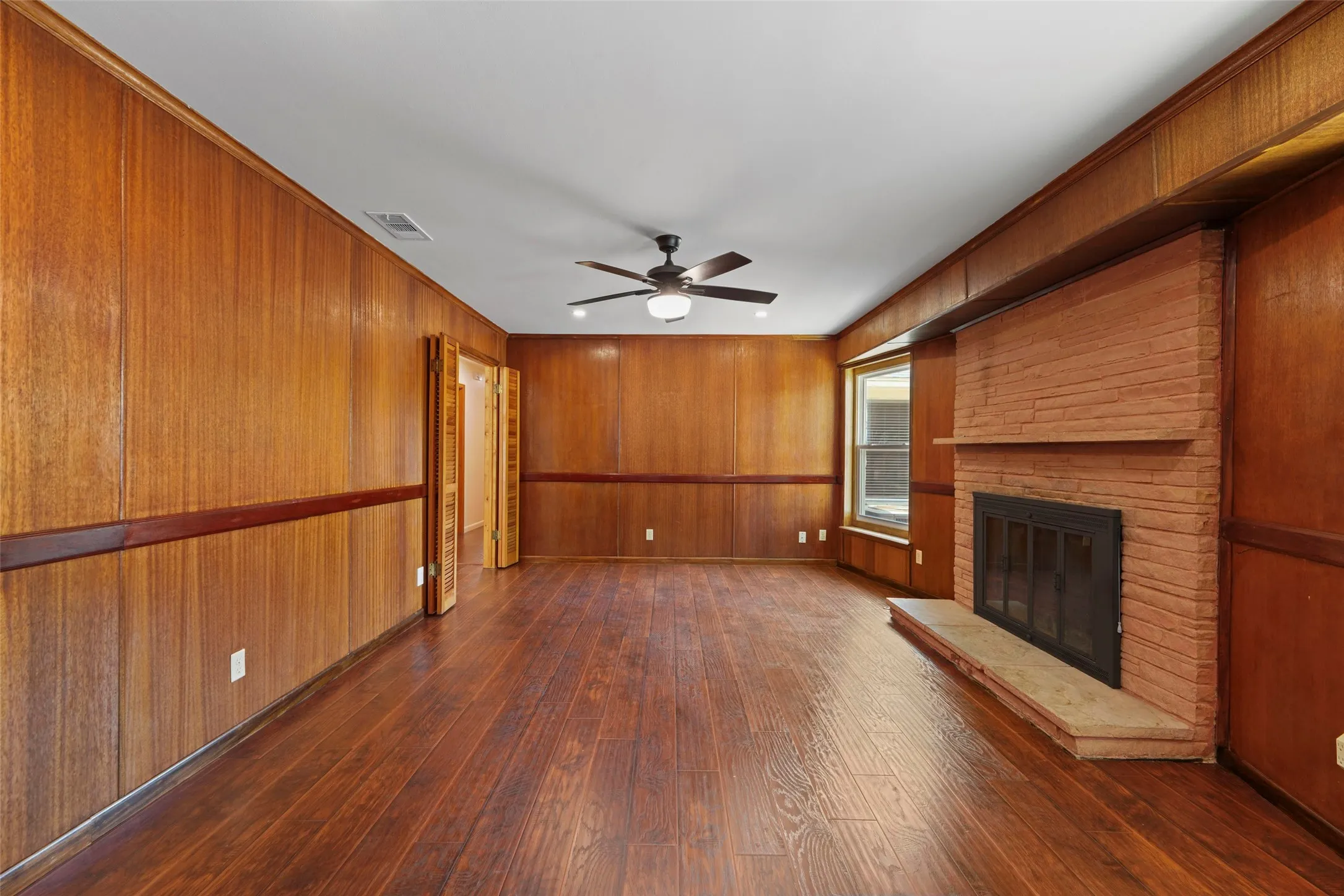 2nd Living Space
