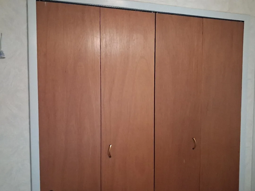 LARGE CLOSET