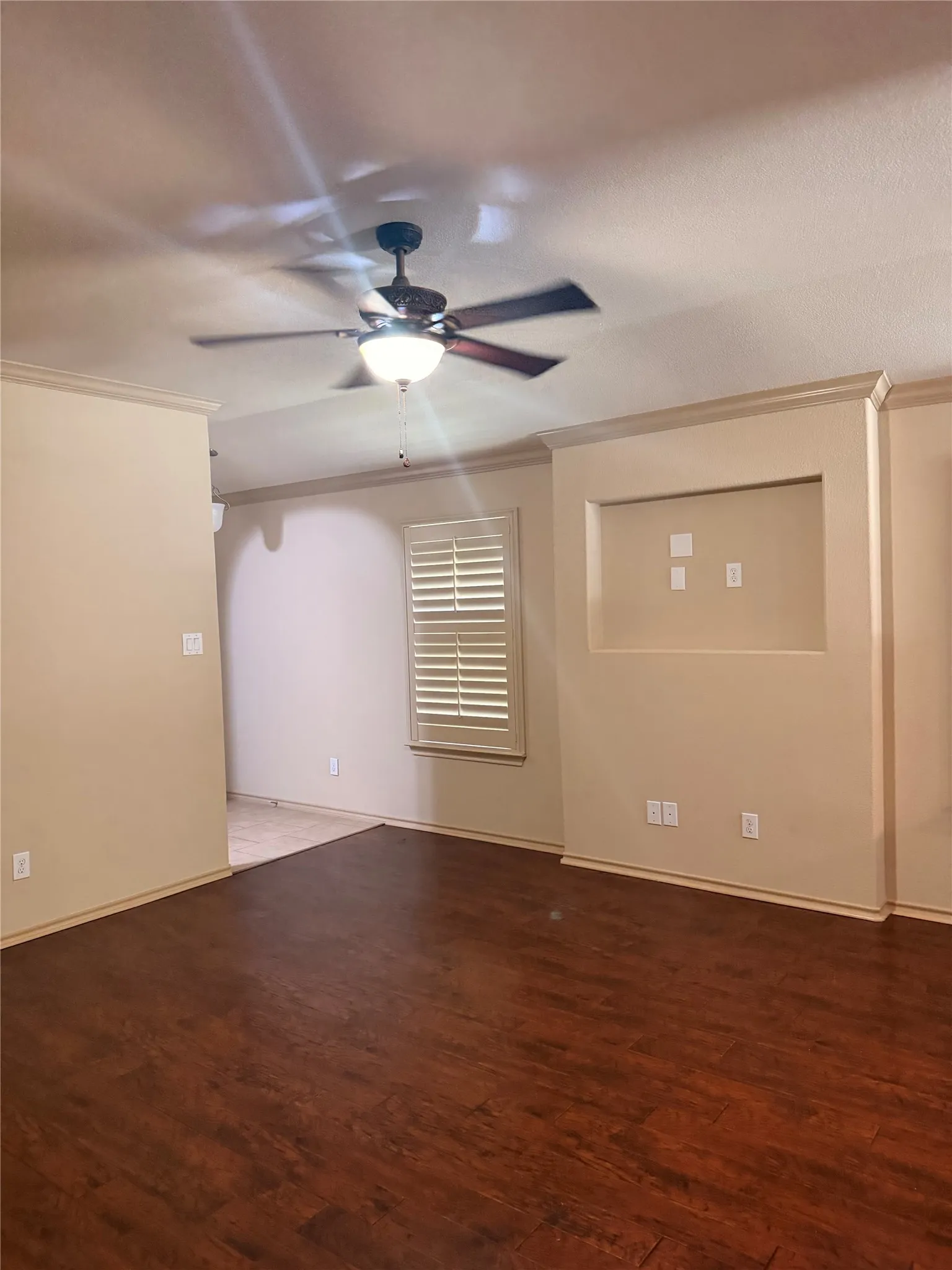 Single Family Residence For Sale in Tarrant County , 5049 Britton Ridge Lane, Fort Worth, Texas 76179, 3 Bedroom, 2 Bathroom, 2 Garage spaces, 1,399 Sqft, built in 2009, mls#21368059, Real Estate Agent in Fort Worth, Homes For Sale in Tarrant county, Homes For Sale in Fort Worth, Realtor in Fort Worth Texas, Real Estate Brokerage Independent Realty Texas, Luminita Cordes Realtor