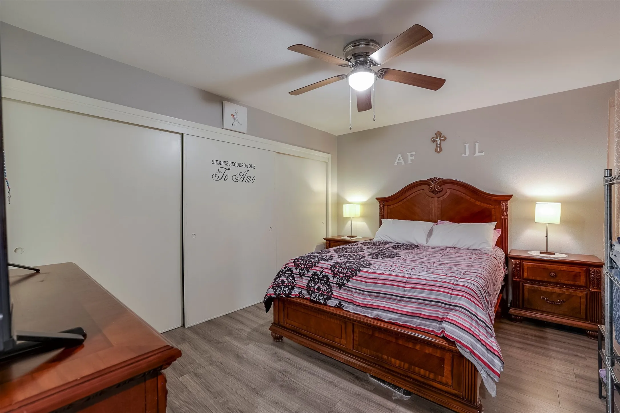 Condominium For Sale in Dallas County , 12830 Midway Road 2118, Dallas, Texas 75244, 3 Bedroom, 2 Bathroom, Garage spaces, 987 Sqft, built in 1970, mls#21367917, Real Estate Agent in Dallas, Homes For Sale in Dallas county, Homes For Sale in Dallas, Realtor in Dallas Texas, Real Estate Brokerage Independent Realty Texas, Luminita Cordes Realtor