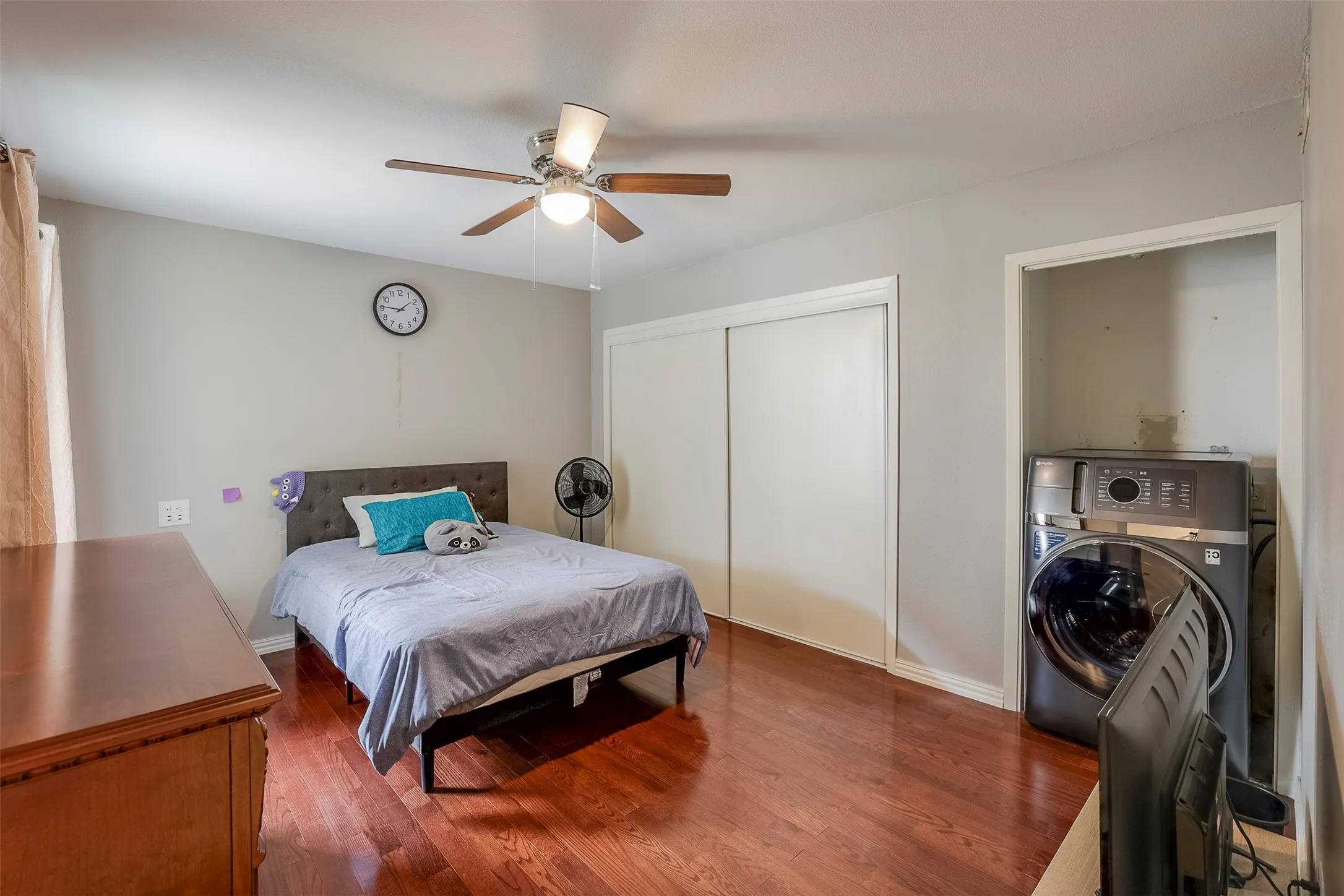 Condominium For Sale in Dallas County , 12830 Midway Road 2118, Dallas, Texas 75244, 3 Bedroom, 2 Bathroom, Garage spaces, 987 Sqft, built in 1970, mls#21367917, Real Estate Agent in Dallas, Homes For Sale in Dallas county, Homes For Sale in Dallas, Realtor in Dallas Texas, Real Estate Brokerage Independent Realty Texas, Luminita Cordes Realtor