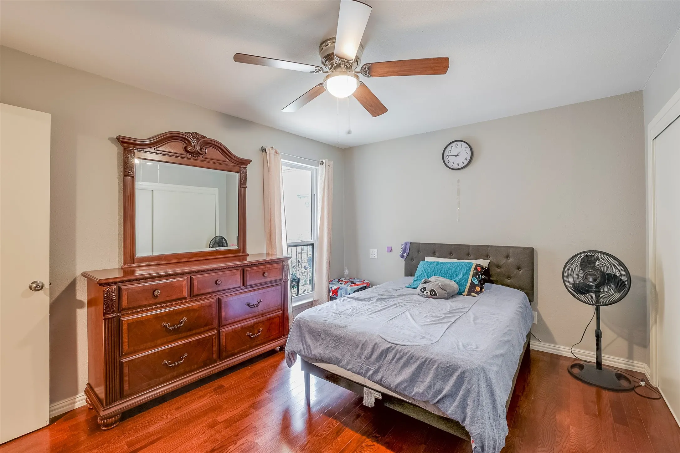 Condominium For Sale in Dallas County , 12830 Midway Road 2118, Dallas, Texas 75244, 3 Bedroom, 2 Bathroom, Garage spaces, 987 Sqft, built in 1970, mls#21367917, Real Estate Agent in Dallas, Homes For Sale in Dallas county, Homes For Sale in Dallas, Realtor in Dallas Texas, Real Estate Brokerage Independent Realty Texas, Luminita Cordes Realtor