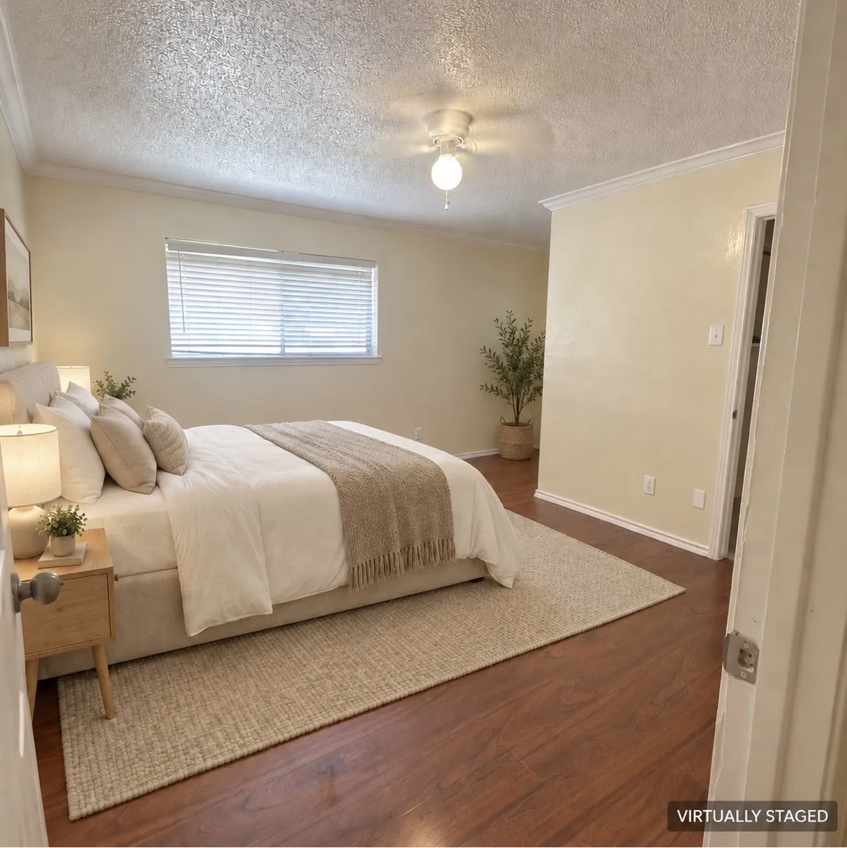 Condominium For Rent in Dallas County , 5084 Matilda Street 219, Dallas, Texas 75206, 2 Bedroom, 2 Bathroom, Garage spaces, 1,038 Sqft, built in 1969, mls#21351444, Real Estate Agent in Dallas, Homes For Rent in Dallas county, Homes For Rent in Dallas, Realtor in Dallas Texas, Real Estate Brokerage Independent Realty Texas, Luminita Cordes Realtor