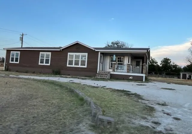 Manufactured Home For Sale in Knox County , 209 N Avenue C, Knox City, Texas 79529, 3 Bedroom, 2 Bathroom, Garage spaces, 2,014 Sqft, built in 2017, mls#21368272, Real Estate Agent in Knox City, Homes For Sale in Knox county, Homes For Sale in Knox City, Realtor in Knox City Texas, Real Estate Brokerage Independent Realty Texas, Luminita Cordes Realtor
