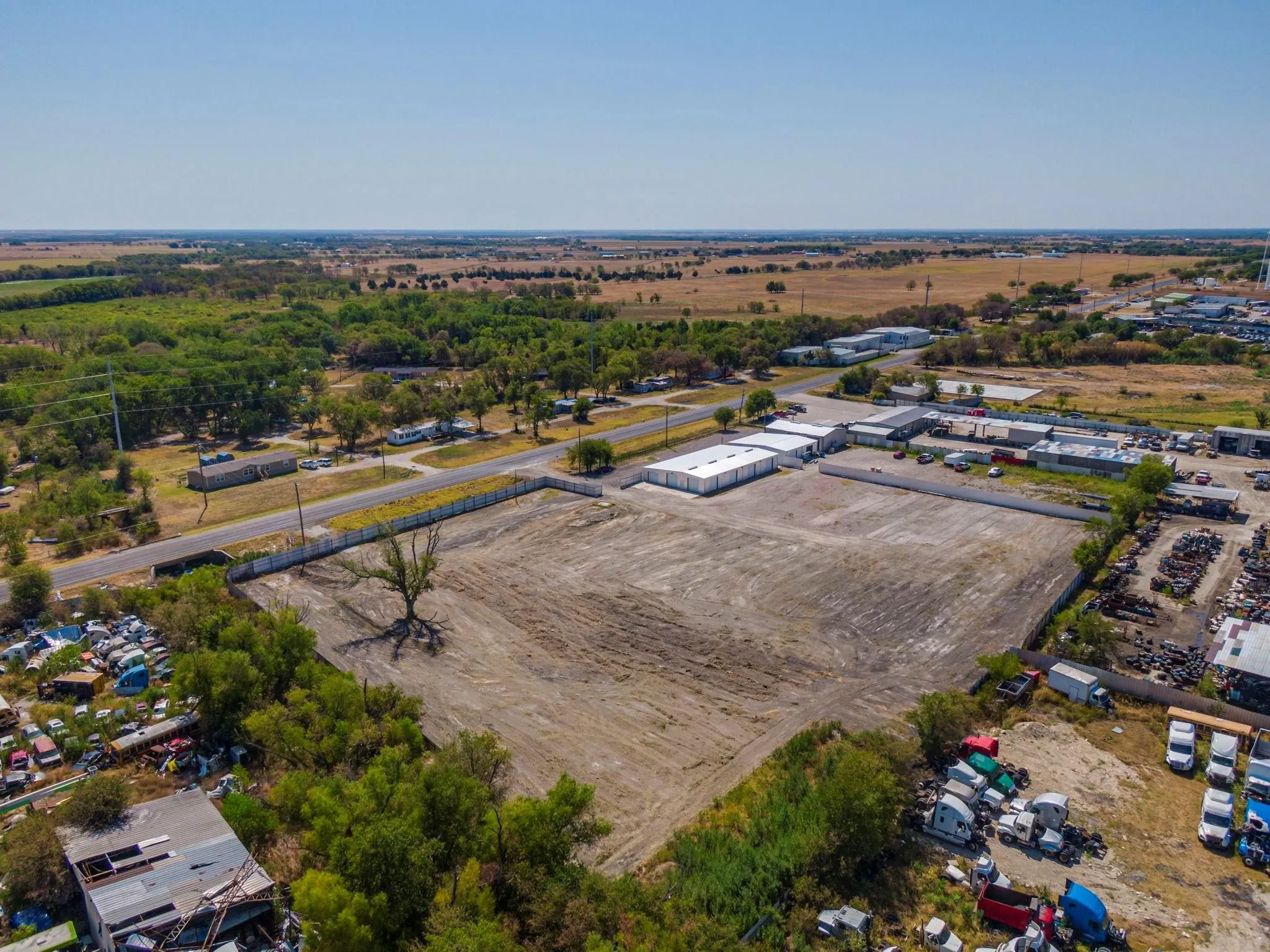 Improved Land For Sale in Ellis County , 3026 S Highway 77, Waxahachie, Texas 75165, 0, 0, Garage spaces, 0 Sqft, built in 2006, Price $2,950,000, mls#21368296, Real Estate Agent in Waxahachie, Homes For Sale in Ellis county, Homes For Sale in Waxahachie, Realtor in Waxahachie Texas, Real Estate Brokerage Independent Realty Texas, Luminita Cordes Realtor
