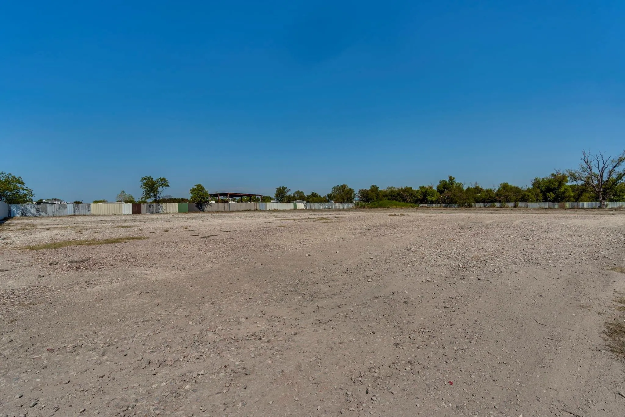 Improved Land For Sale in Ellis County , 3026 S Highway 77, Waxahachie, Texas 75165, 0, 0, Garage spaces, 0 Sqft, built in 2006, Price $2,950,000, mls#21368296, Real Estate Agent in Waxahachie, Homes For Sale in Ellis county, Homes For Sale in Waxahachie, Realtor in Waxahachie Texas, Real Estate Brokerage Independent Realty Texas, Luminita Cordes Realtor
