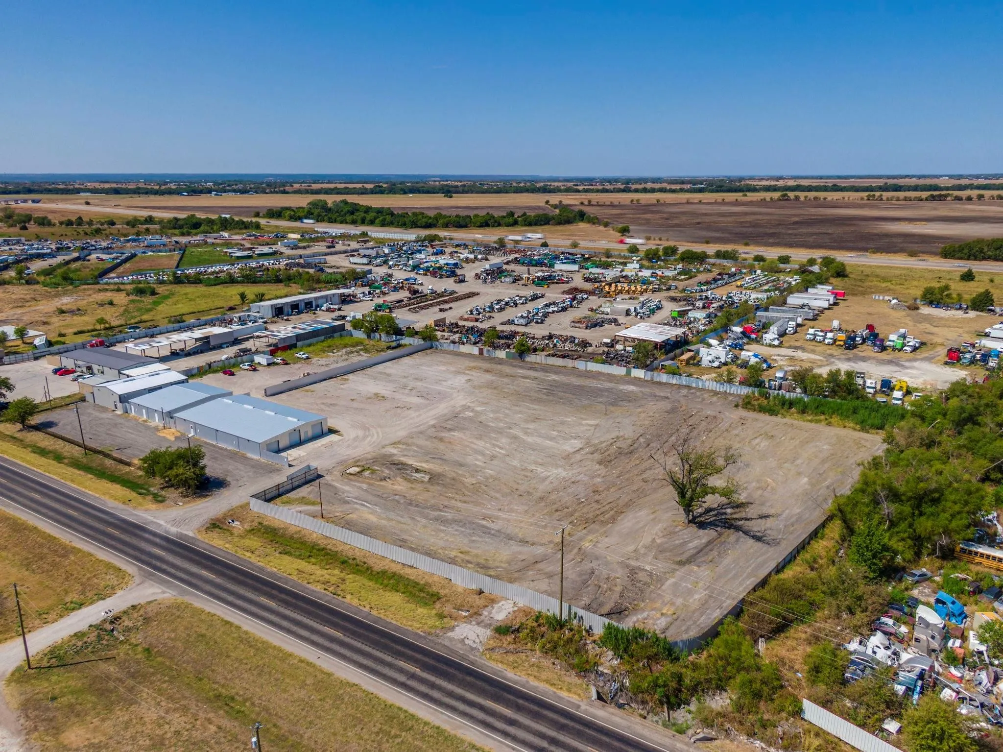 Improved Land For Sale in Ellis County , 3026 S Highway 77, Waxahachie, Texas 75165, 0, 0, Garage spaces, 0 Sqft, built in 2006, Price $2,950,000, mls#21368296, Real Estate Agent in Waxahachie, Homes For Sale in Ellis county, Homes For Sale in Waxahachie, Realtor in Waxahachie Texas, Real Estate Brokerage Independent Realty Texas, Luminita Cordes Realtor