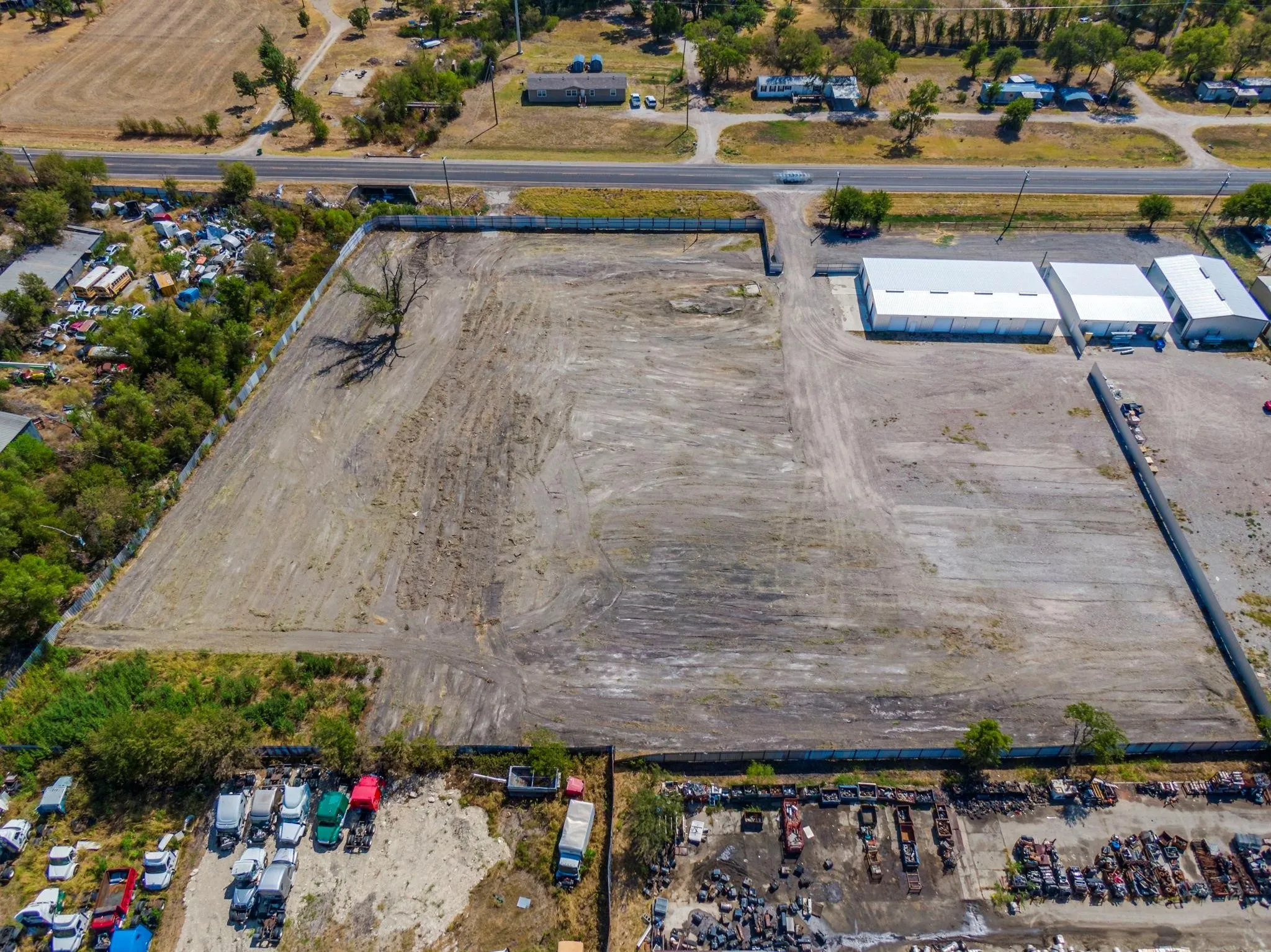 Improved Land For Sale in Ellis County , 3026 S Highway 77, Waxahachie, Texas 75165, 0, 0, Garage spaces, 0 Sqft, built in 2006, Price $2,950,000, mls#21368296, Real Estate Agent in Waxahachie, Homes For Sale in Ellis county, Homes For Sale in Waxahachie, Realtor in Waxahachie Texas, Real Estate Brokerage Independent Realty Texas, Luminita Cordes Realtor
