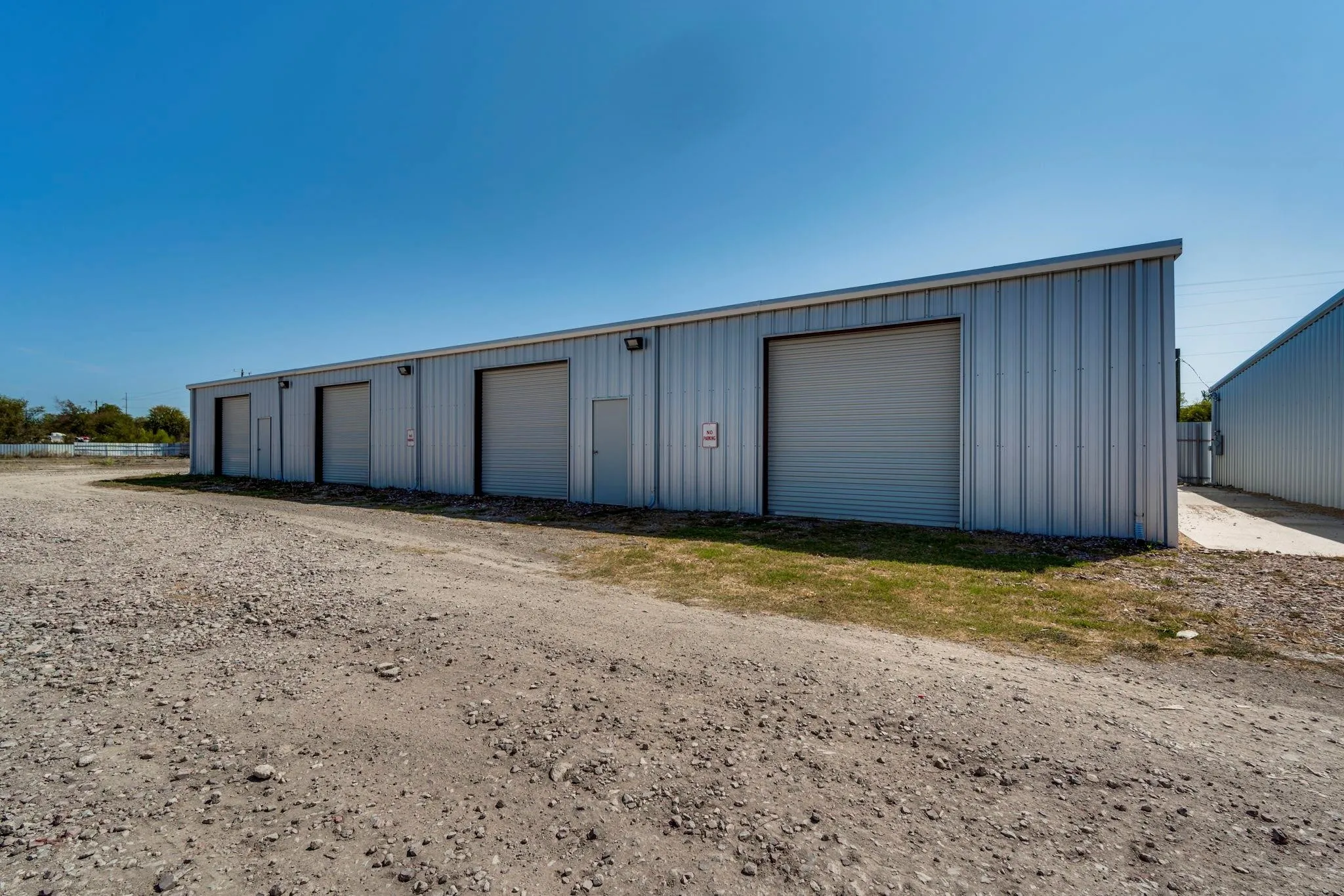 Improved Land For Sale in Ellis County , 3026 S Highway 77, Waxahachie, Texas 75165, 0, 0, Garage spaces, 0 Sqft, built in 2006, Price $2,950,000, mls#21368296, Real Estate Agent in Waxahachie, Homes For Sale in Ellis county, Homes For Sale in Waxahachie, Realtor in Waxahachie Texas, Real Estate Brokerage Independent Realty Texas, Luminita Cordes Realtor