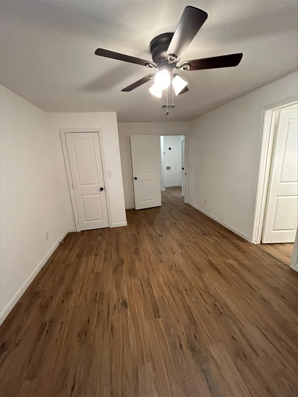 Single Family Residence For Rent in Grayson County , 705 E Jones Street, Sherman, Texas 75090, 3 Bedroom, 2 Bathroom, Garage spaces, 1,016 Sqft, built in 1930, mls#21368297, Real Estate Agent in Sherman, Homes For Rent in Grayson county, Homes For Rent in Sherman, Realtor in Sherman Texas, Real Estate Brokerage Independent Realty Texas, Luminita Cordes Realtor