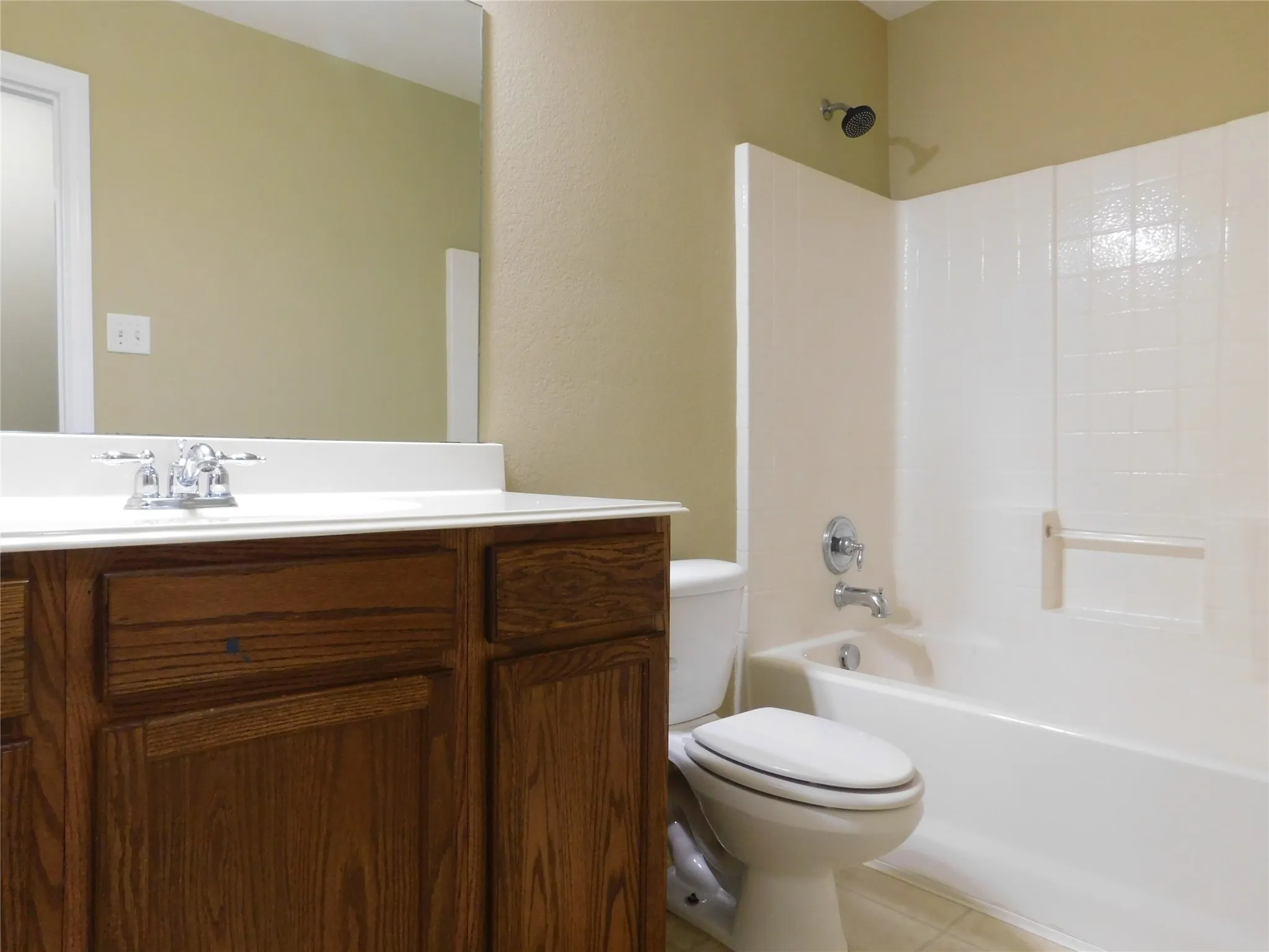 Single Family Residence For Sale in Denton County , 316 Hummingbird Drive, Little Elm, Texas 75068, 4 Bedroom, 4 Bathroom, 2 Garage spaces, 2,928 Sqft, built in 2006, Price $349,900, mls#21368242, Real Estate Agent in Little Elm, Homes For Sale in Denton county, Homes For Sale in Little Elm, Realtor in Little Elm Texas, Real Estate Brokerage Independent Realty Texas, Luminita Cordes Realtor
